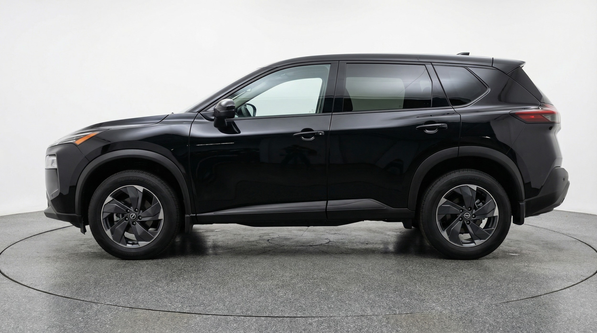 Thumbnail: 2025 Nissan Rogue - 4