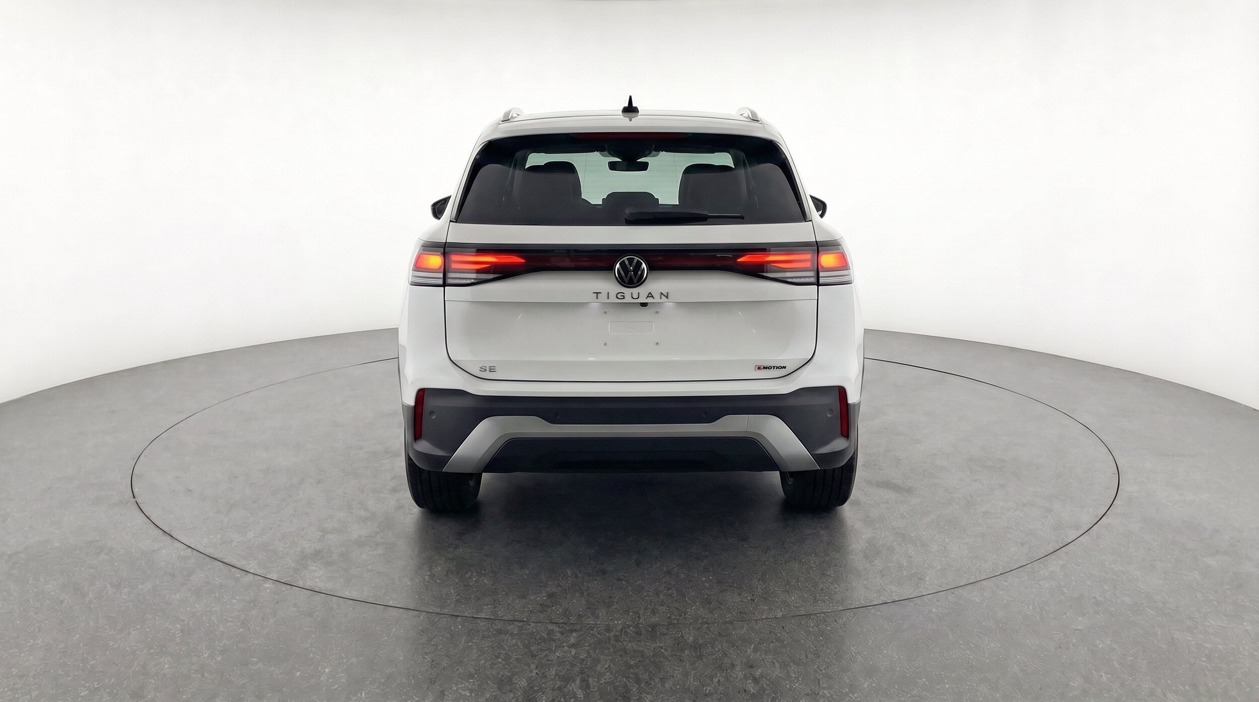 Thumbnail: 2026 Volkswagen Tiguan - 7