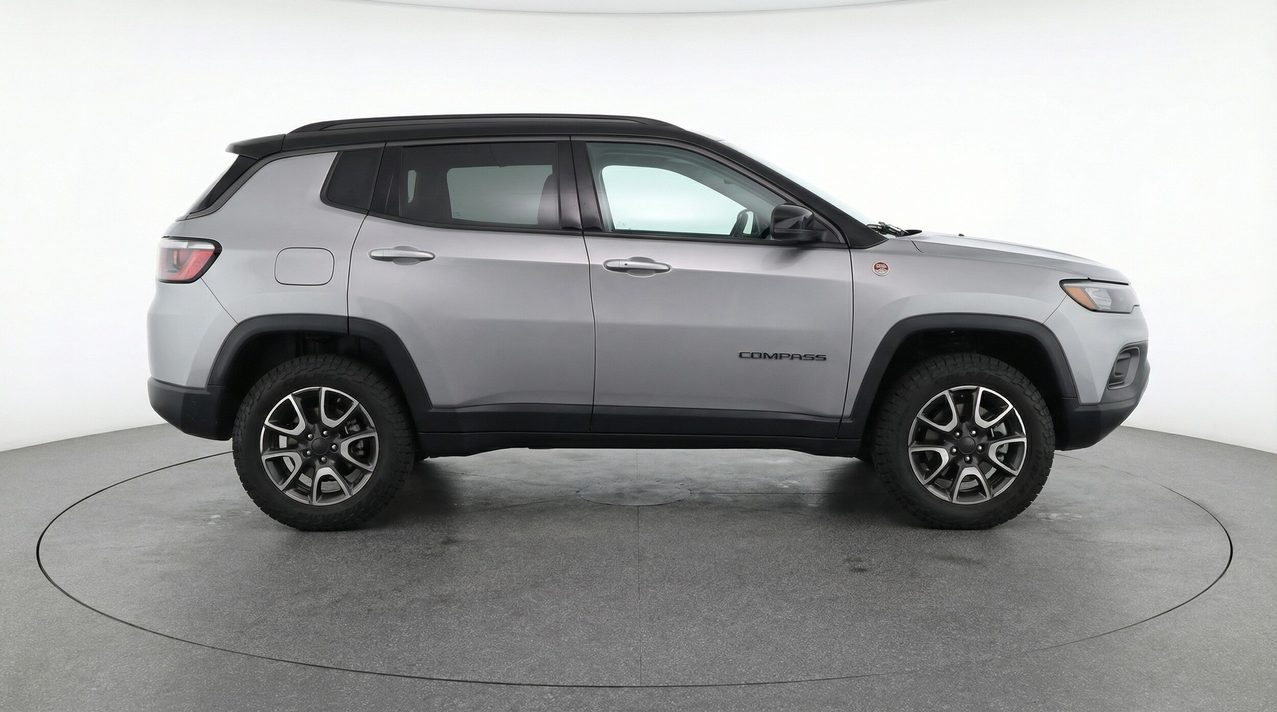 Thumbnail: 2025 Jeep Compass - 8