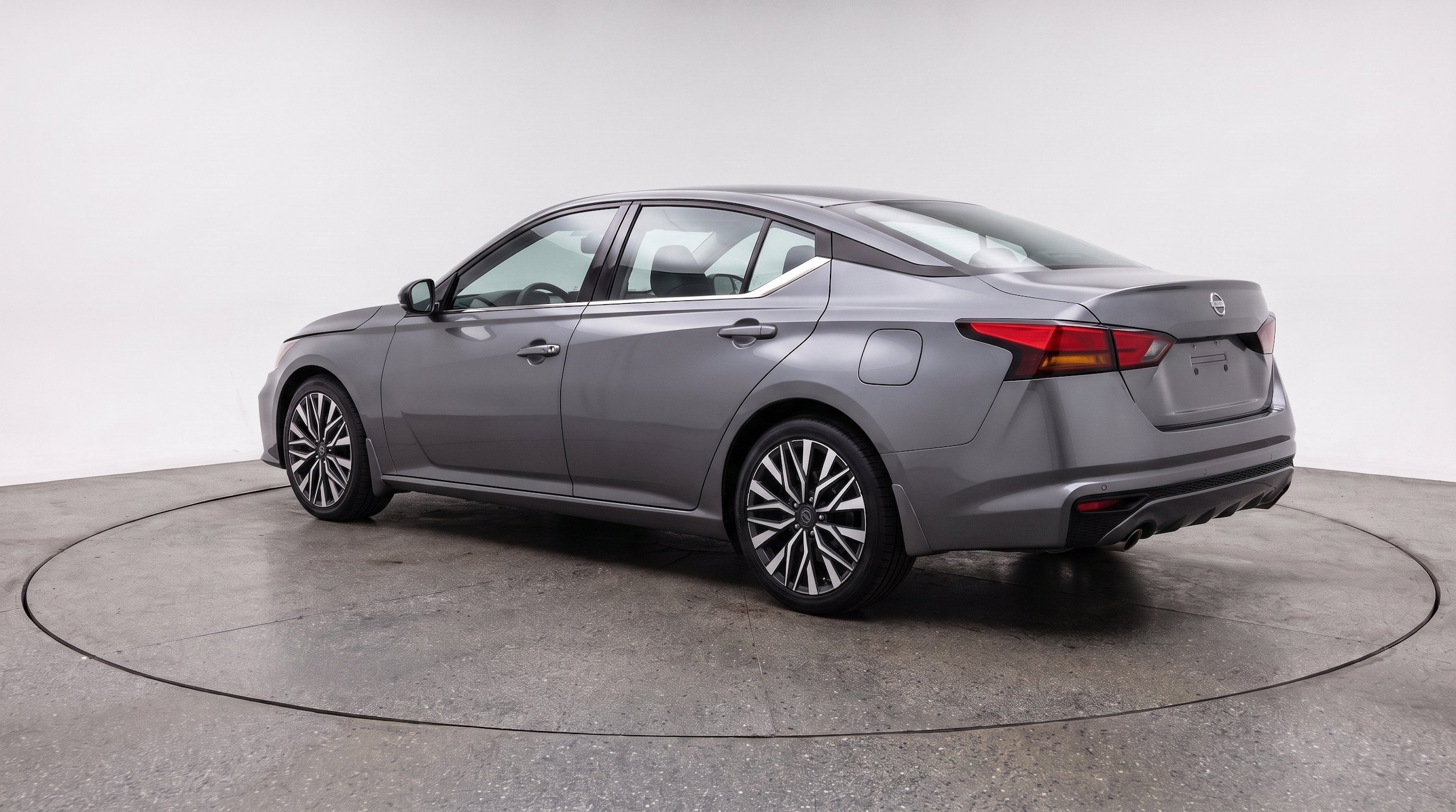 Thumbnail: 2025 Nissan Altima - 6