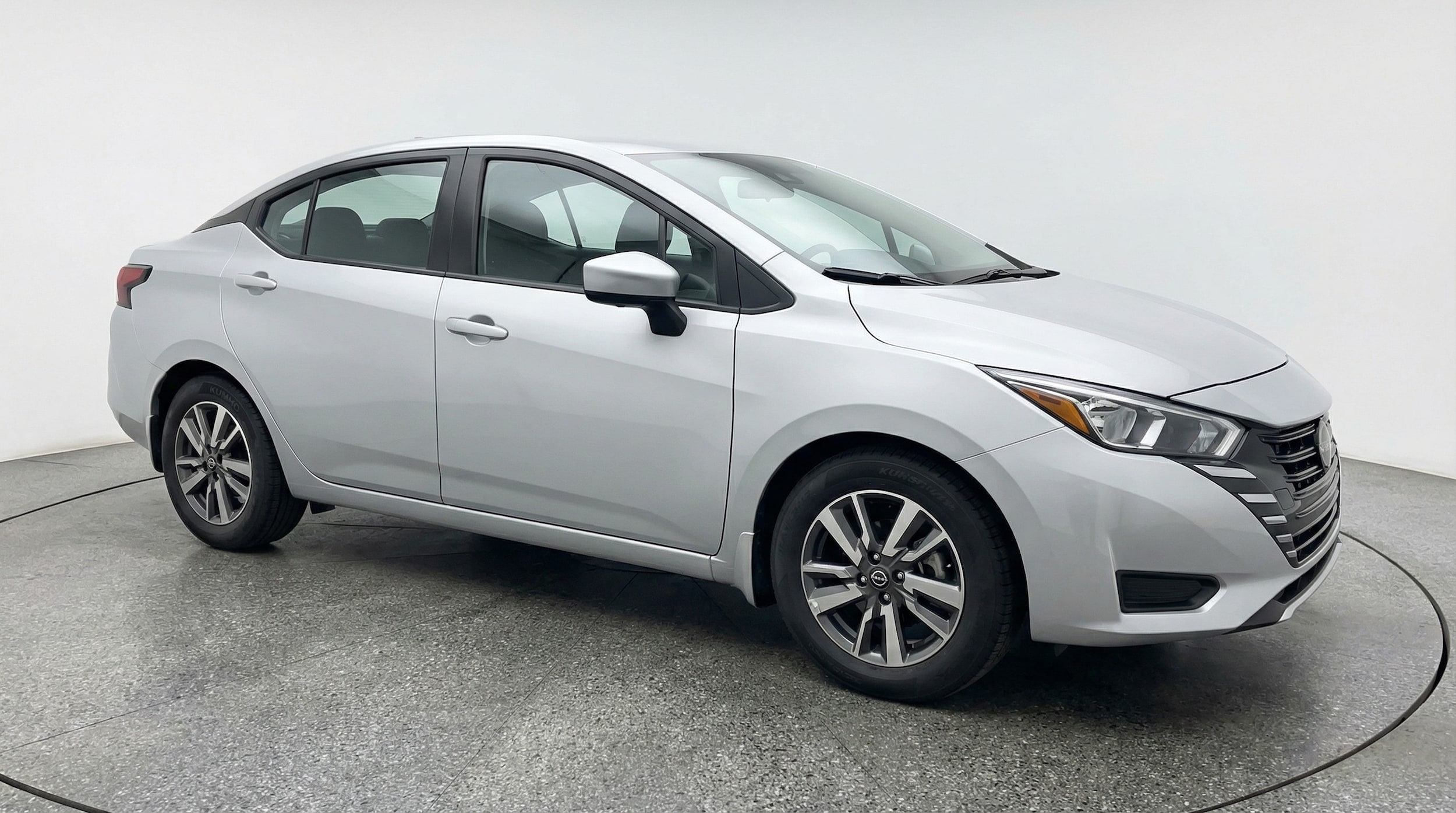 2025 Nissan Versa Sedan SV