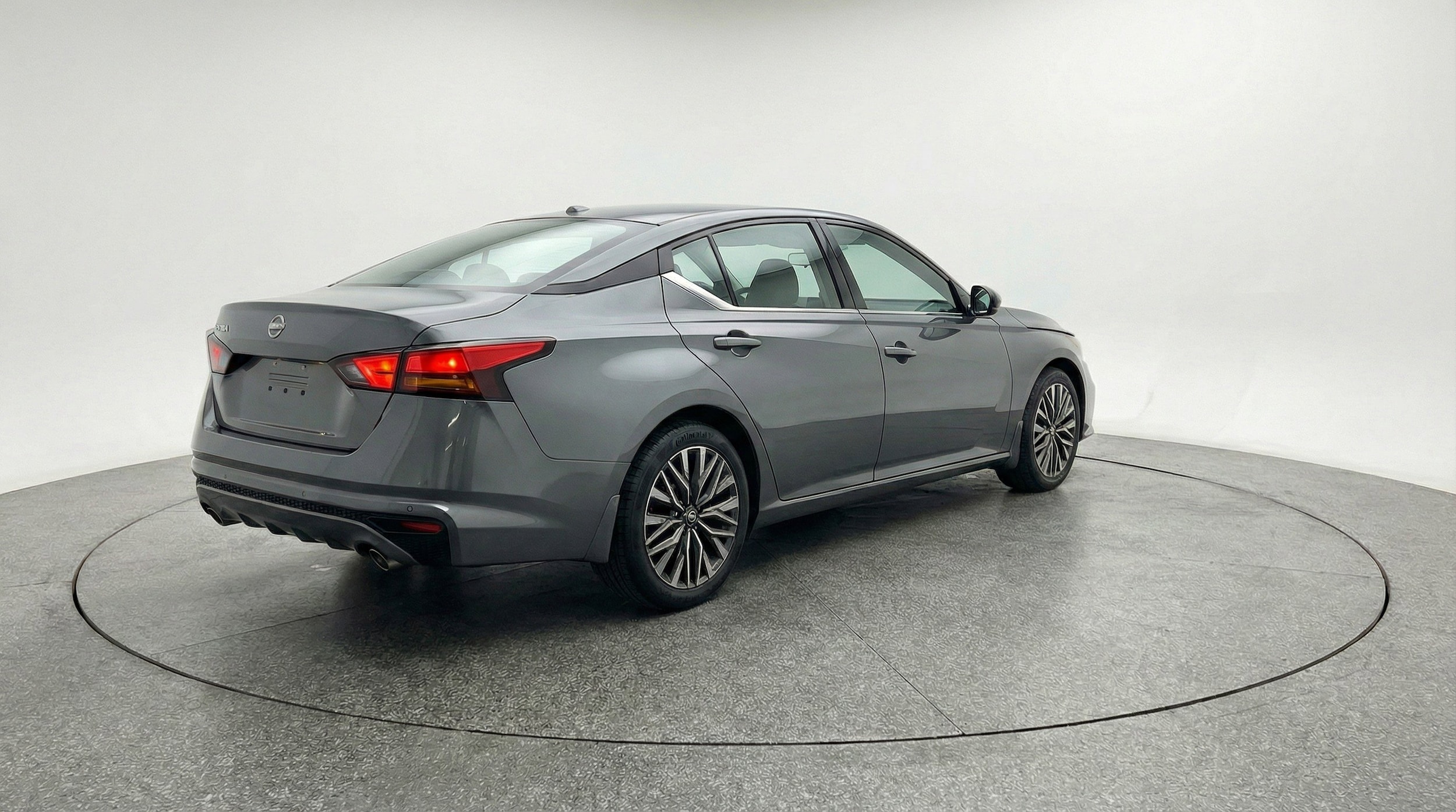 Thumbnail: 2025 Nissan Altima - 9