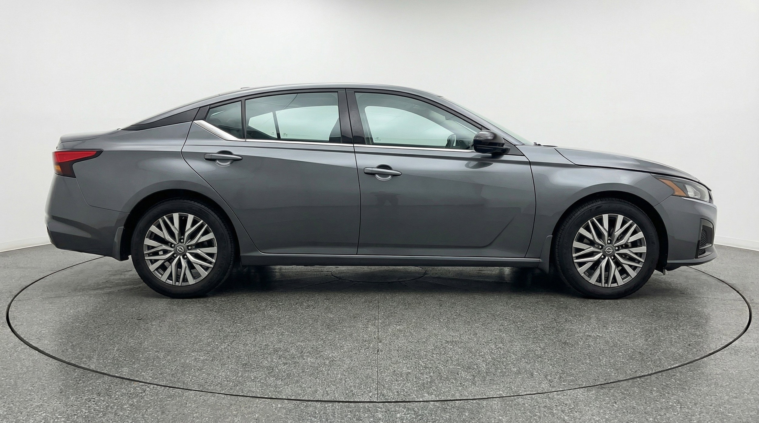 Thumbnail: 2025 Nissan Altima - 11