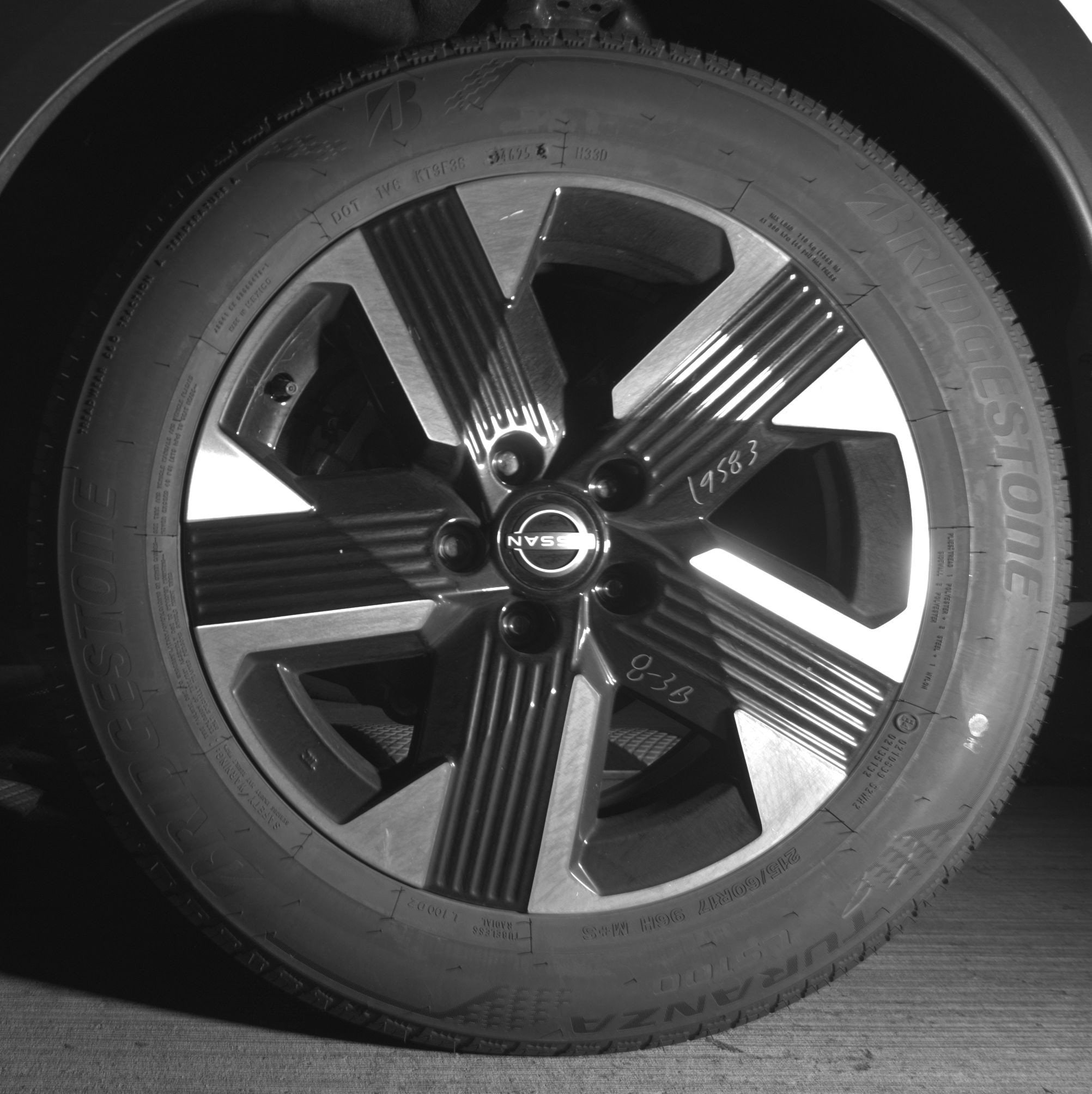 Thumbnail: 2026 Nissan Kicks - 14
