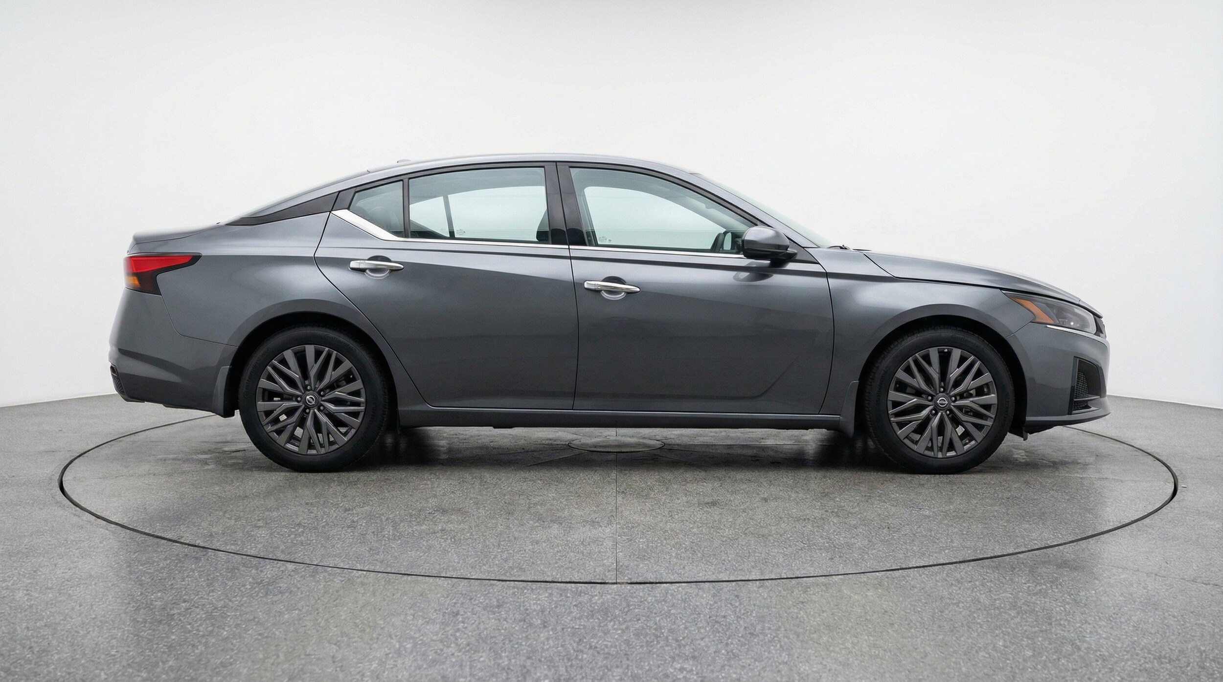 Thumbnail: 2025 Nissan Altima - 11