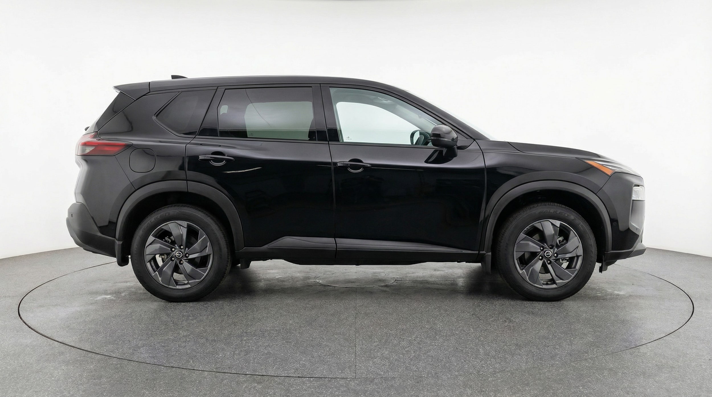 Thumbnail: 2025 Nissan Rogue - 8