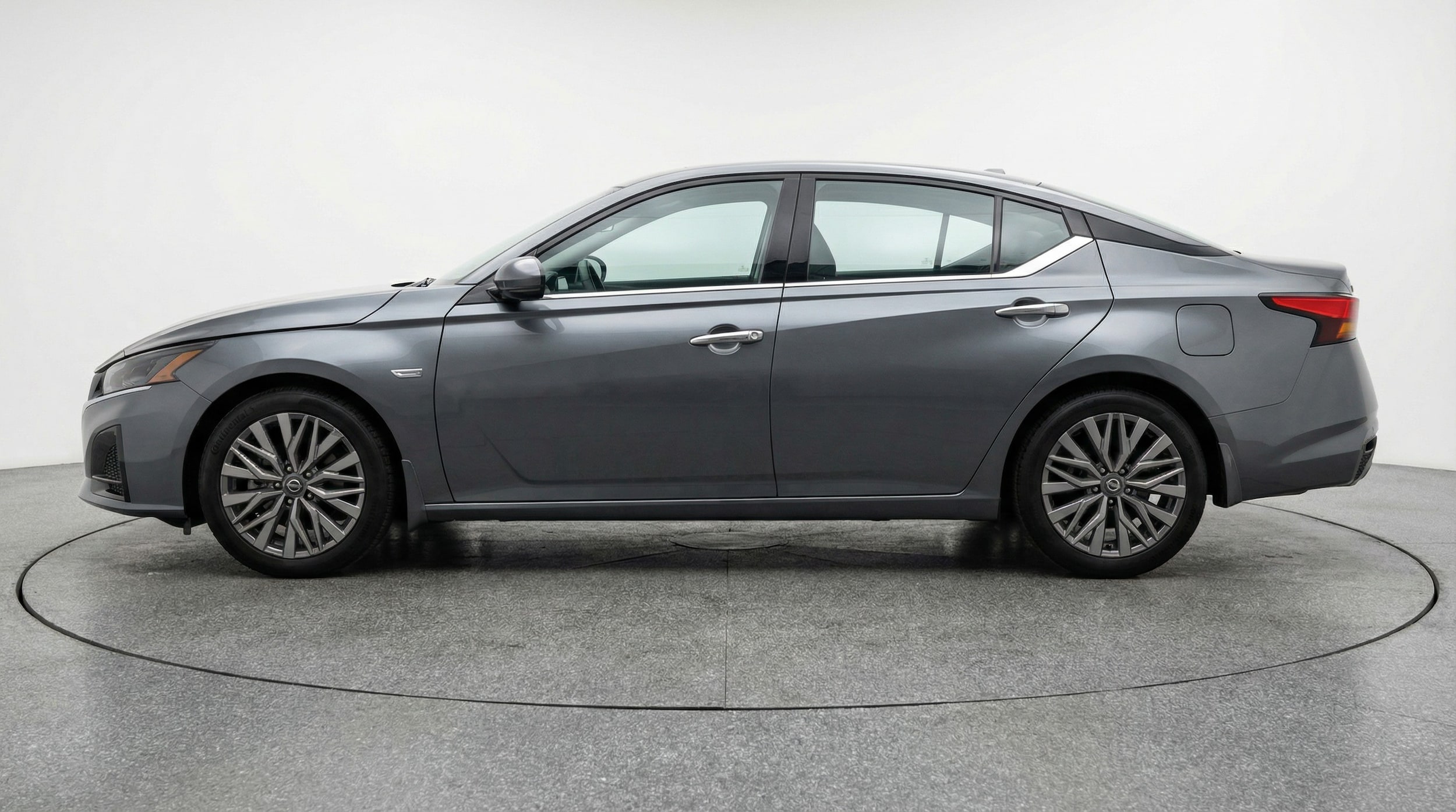 Thumbnail: 2025 Nissan Altima - 4