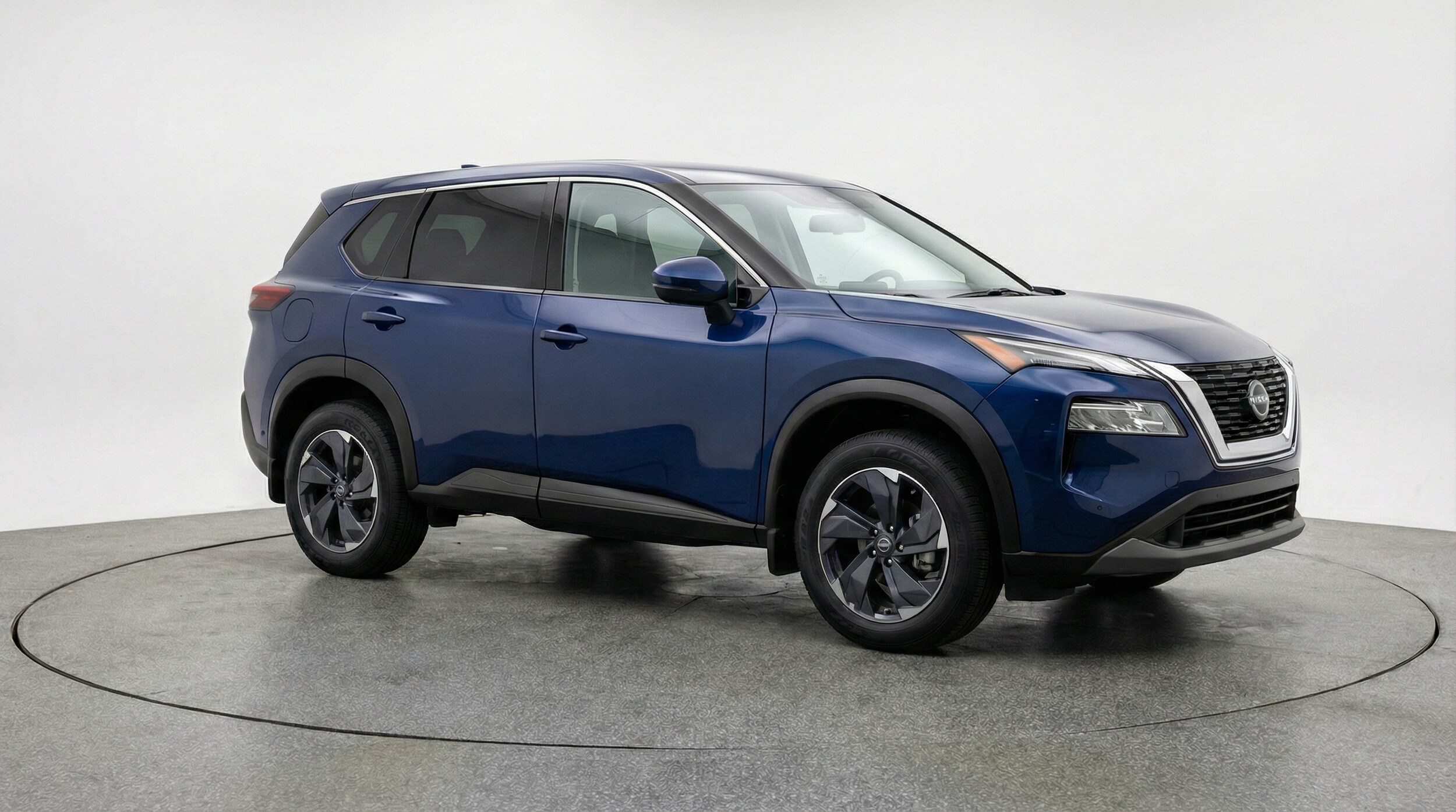 Thumbnail: 2025 Nissan Rogue - 1