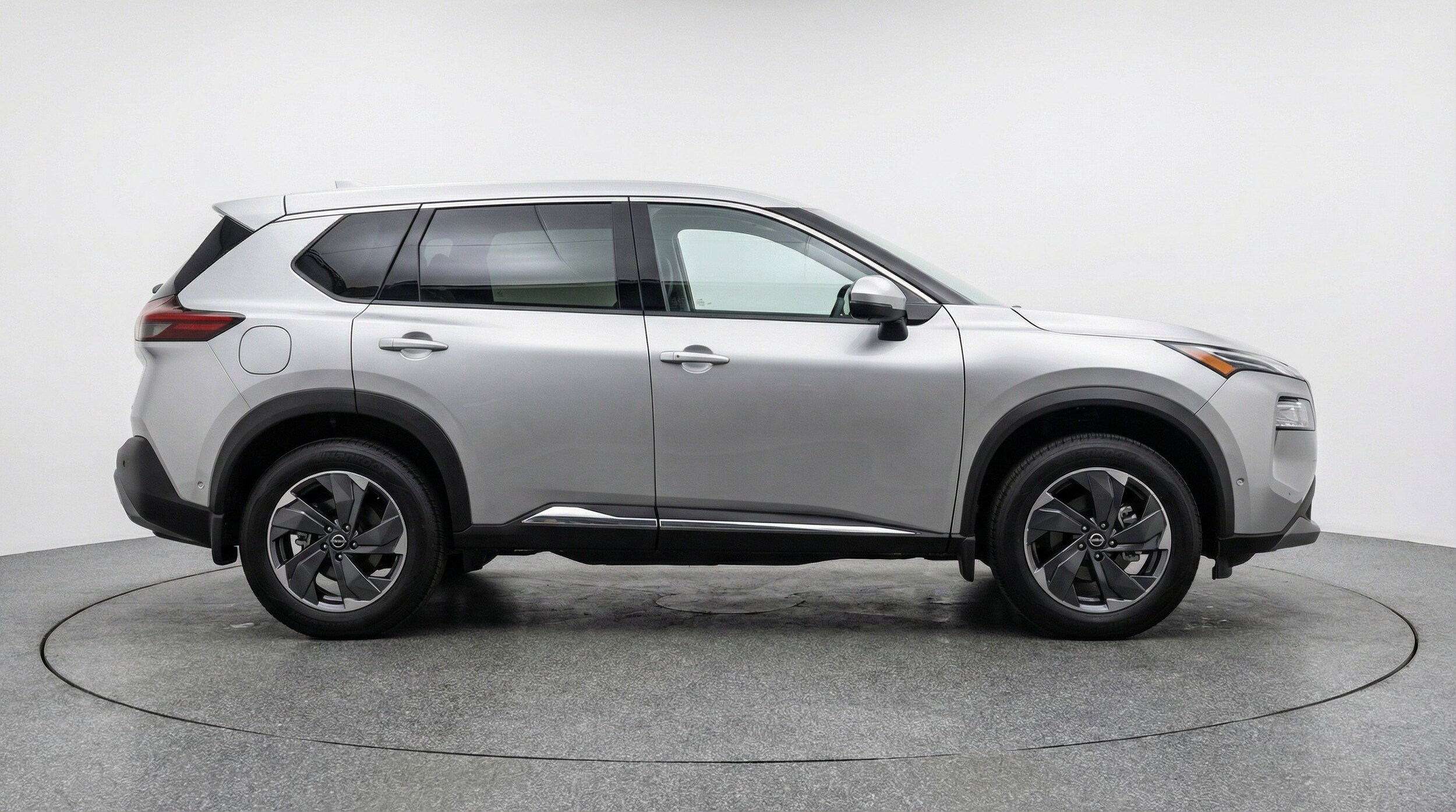 Thumbnail: 2025 Nissan Rogue - 11