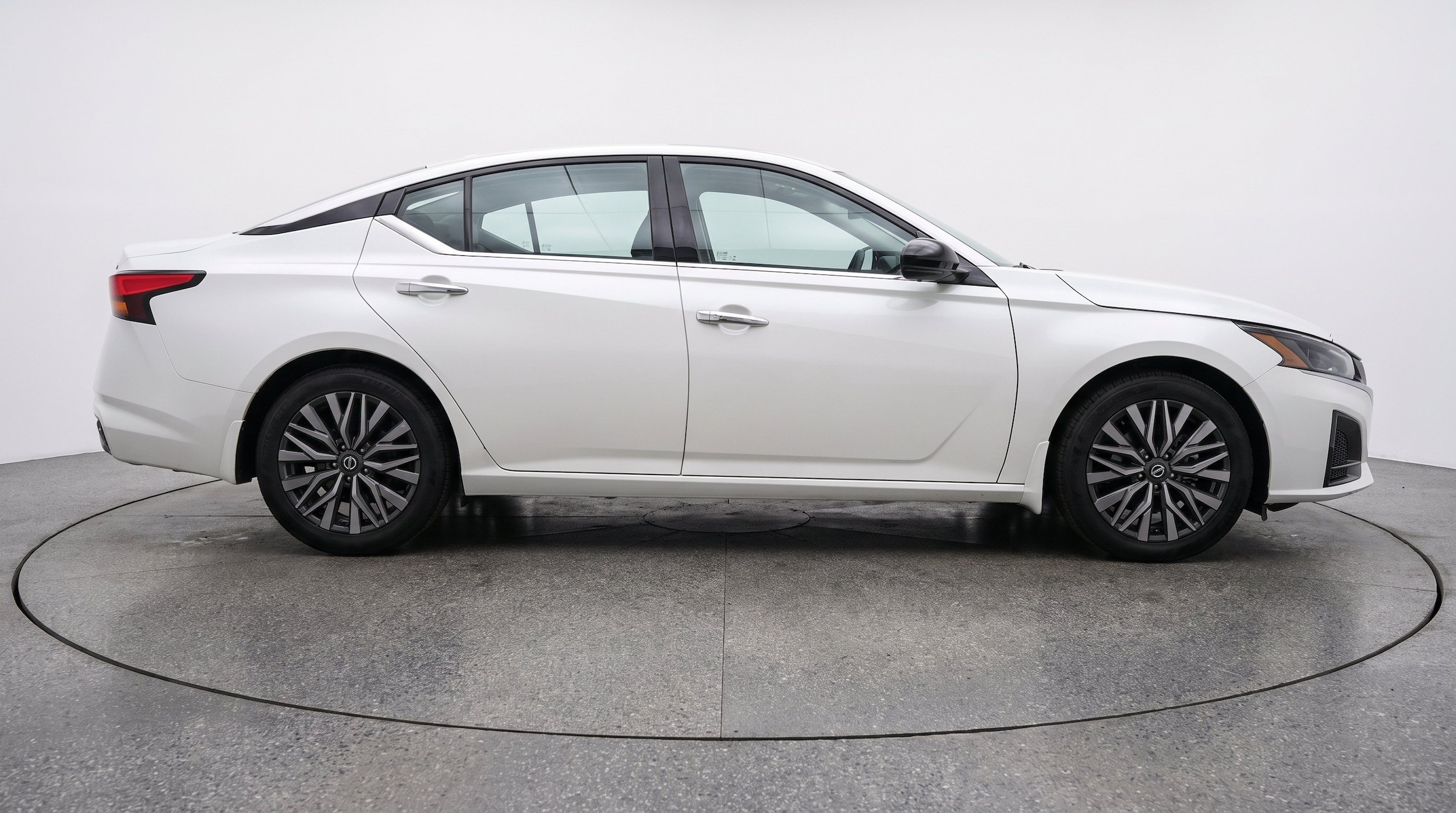 Thumbnail: 2025 Nissan Altima - 11