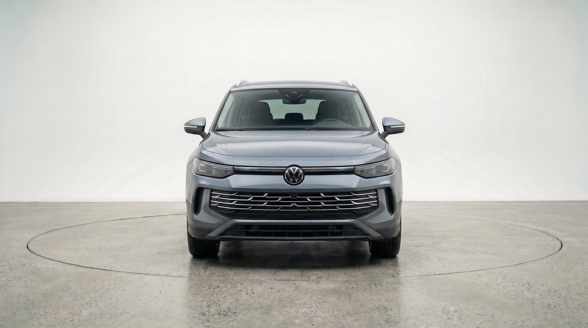 Thumbnail: 2026 Volkswagen Tiguan - 2