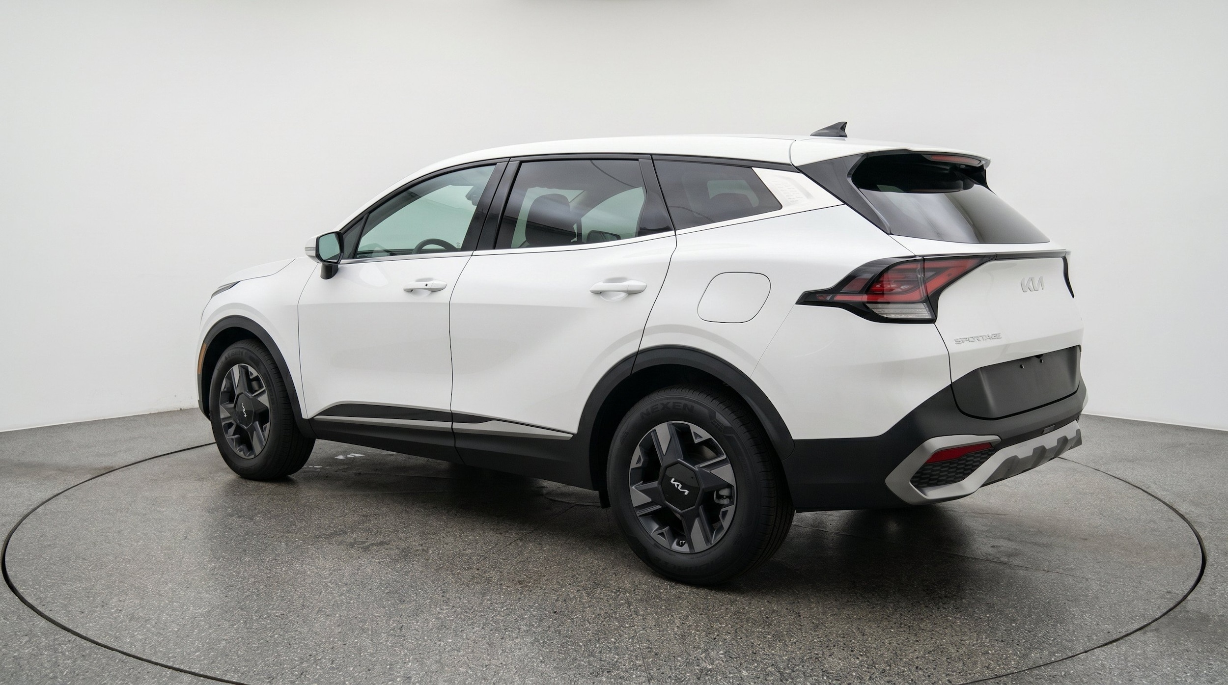 Thumbnail: 2026 Kia Sportage - 6