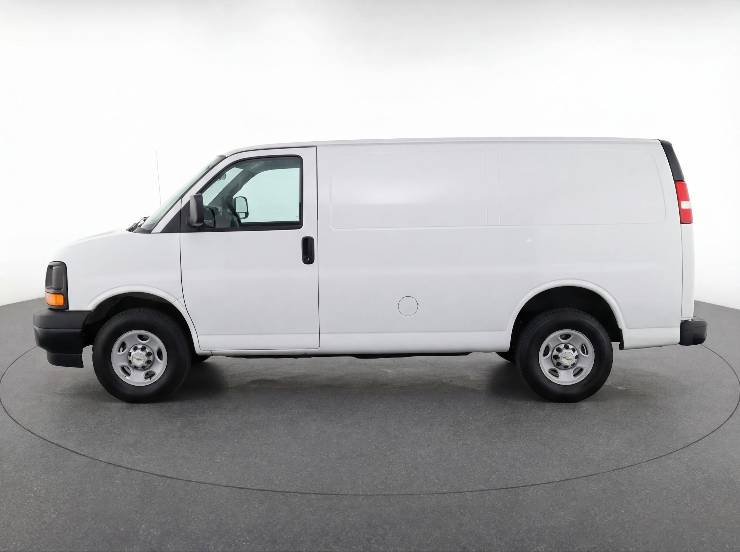 Thumbnail: 2025 Chevrolet Express - 5