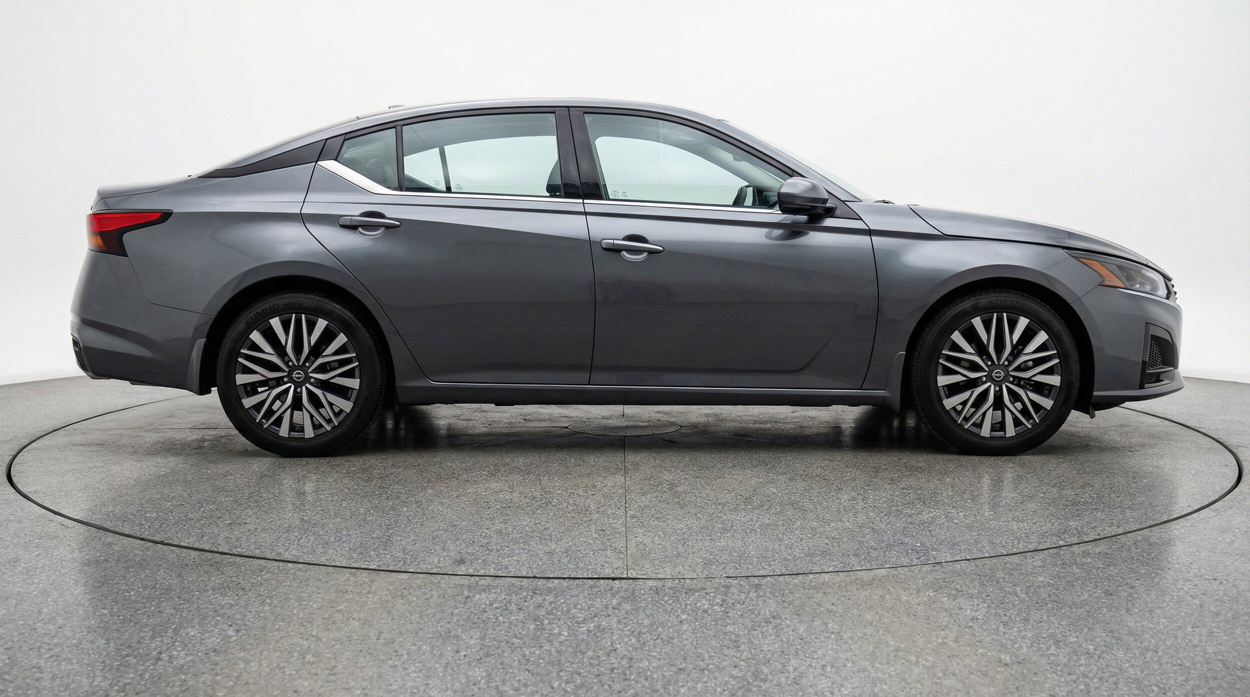 Thumbnail: 2025 Nissan Altima - 11