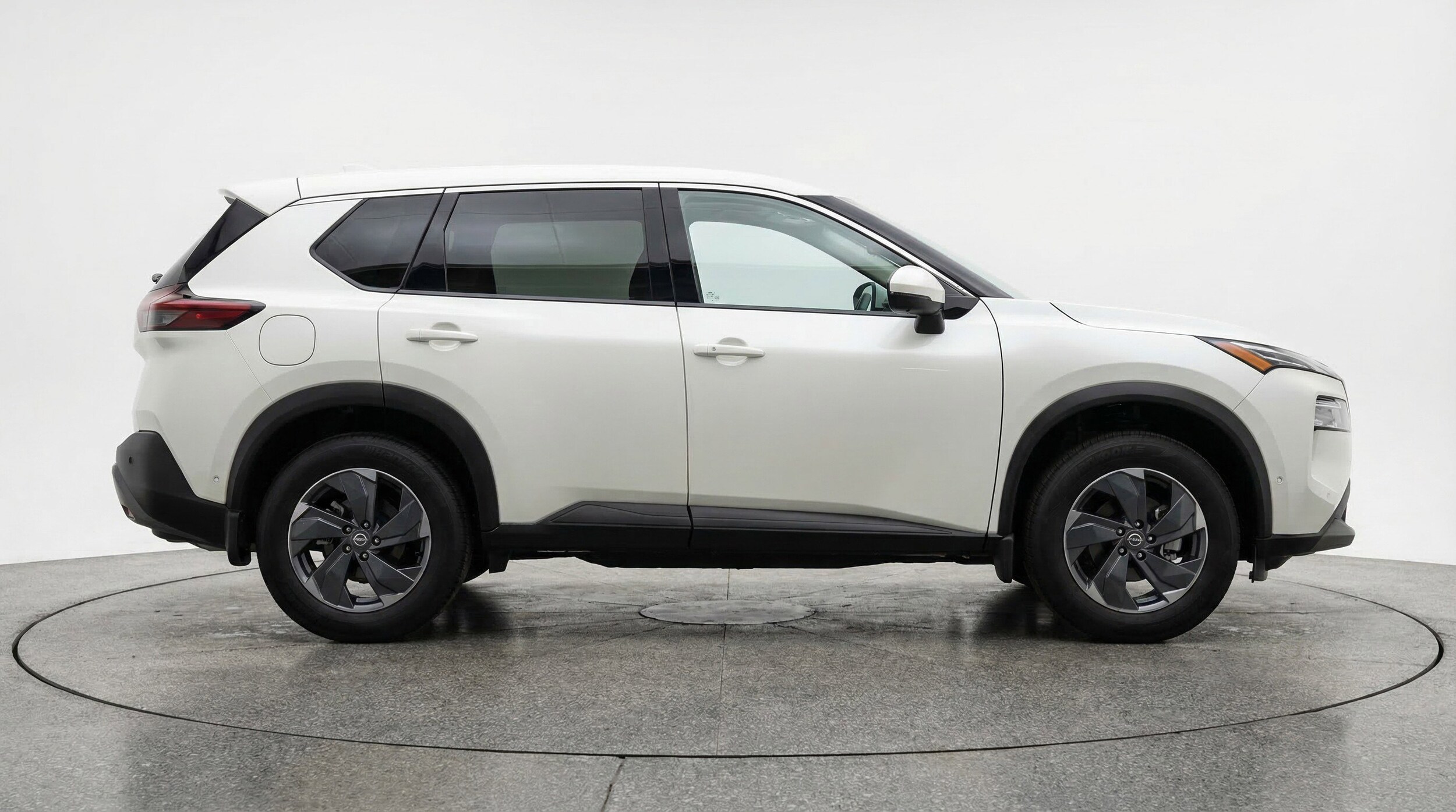 Thumbnail: 2025 Nissan Rogue - 11