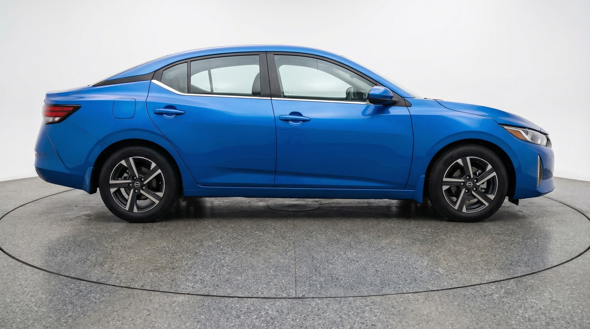 Thumbnail: 2025 Nissan Sentra - 8