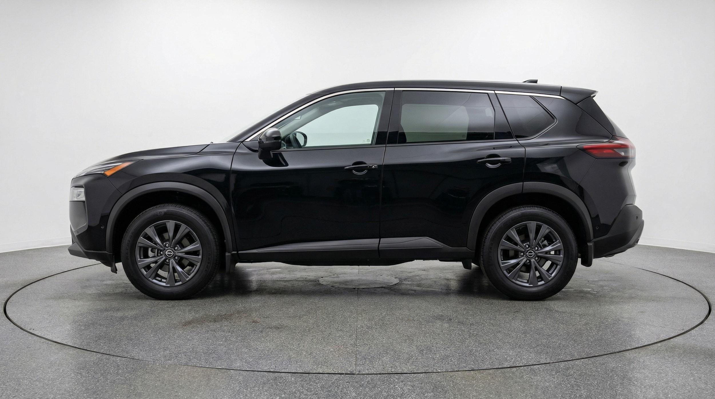 Thumbnail: 2025 Nissan Rogue - 4