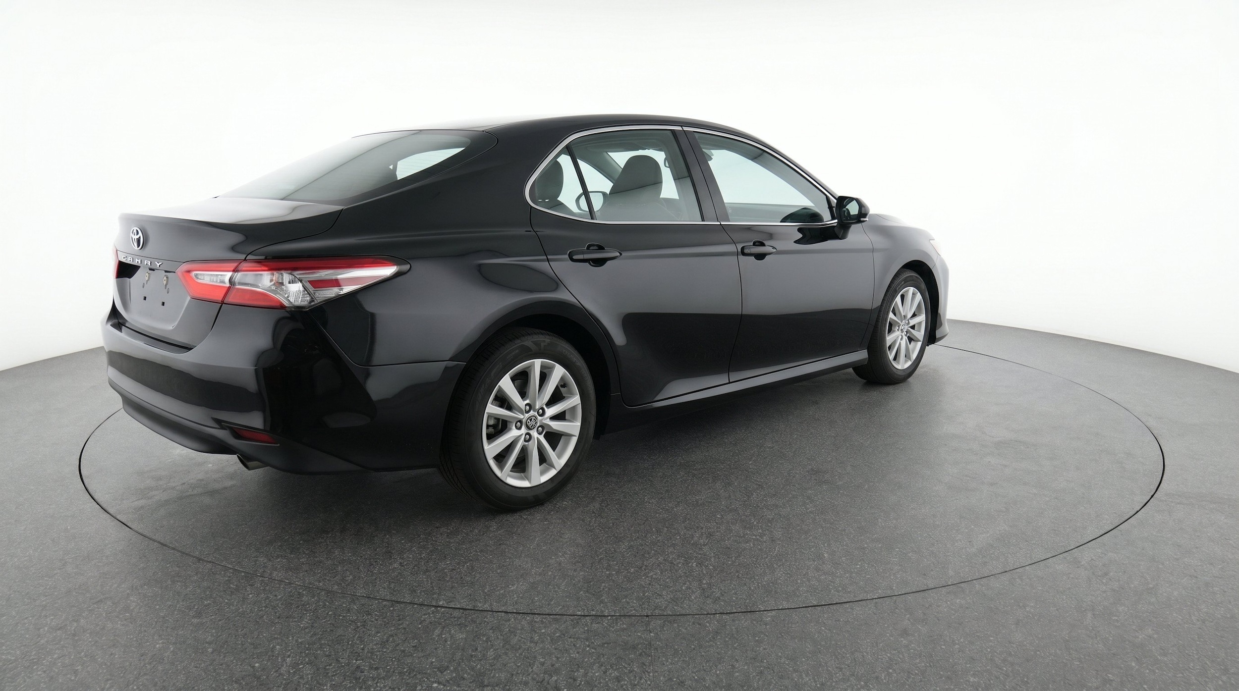 Thumbnail: 2025 Toyota Camry - 9