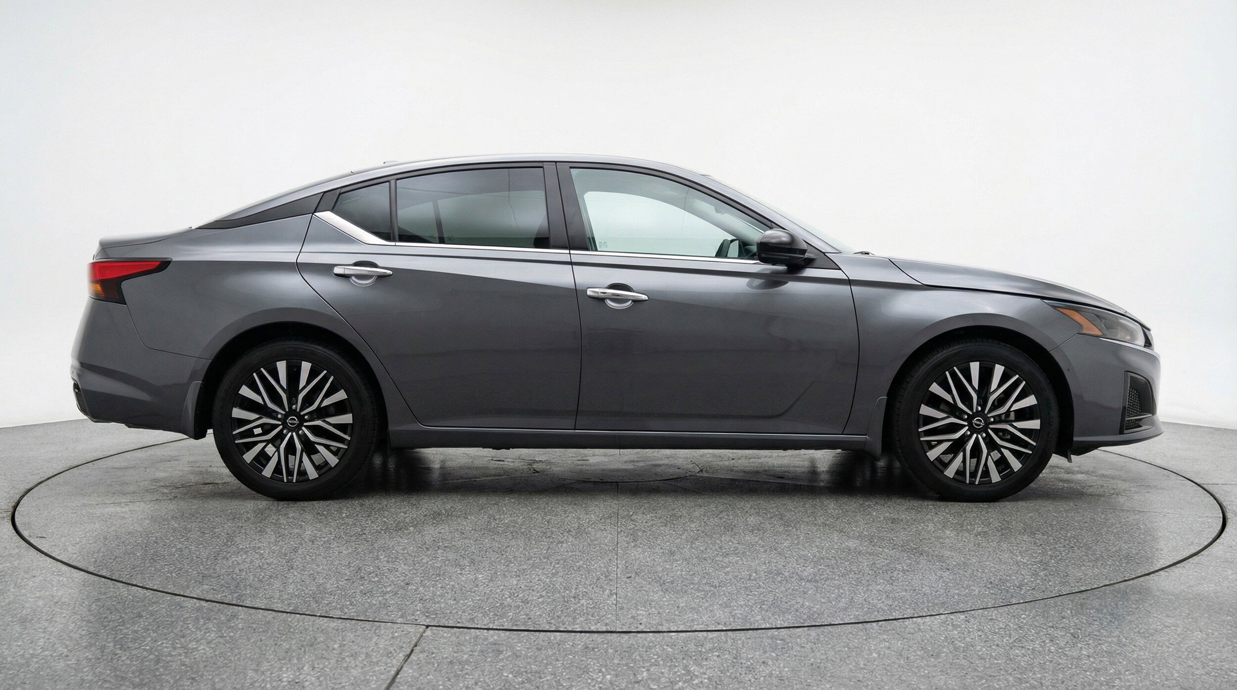 Thumbnail: 2025 Nissan Altima - 11