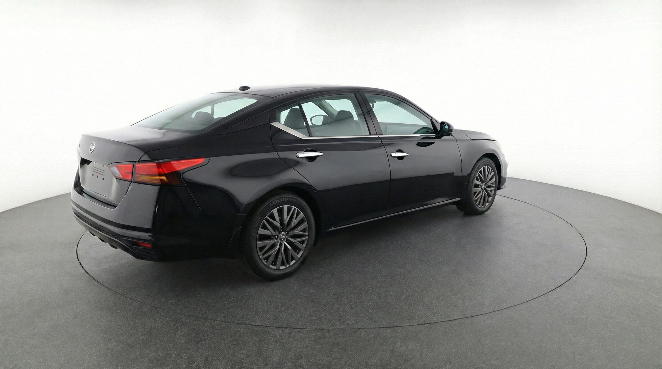 Thumbnail: 2025 Nissan Altima - 7