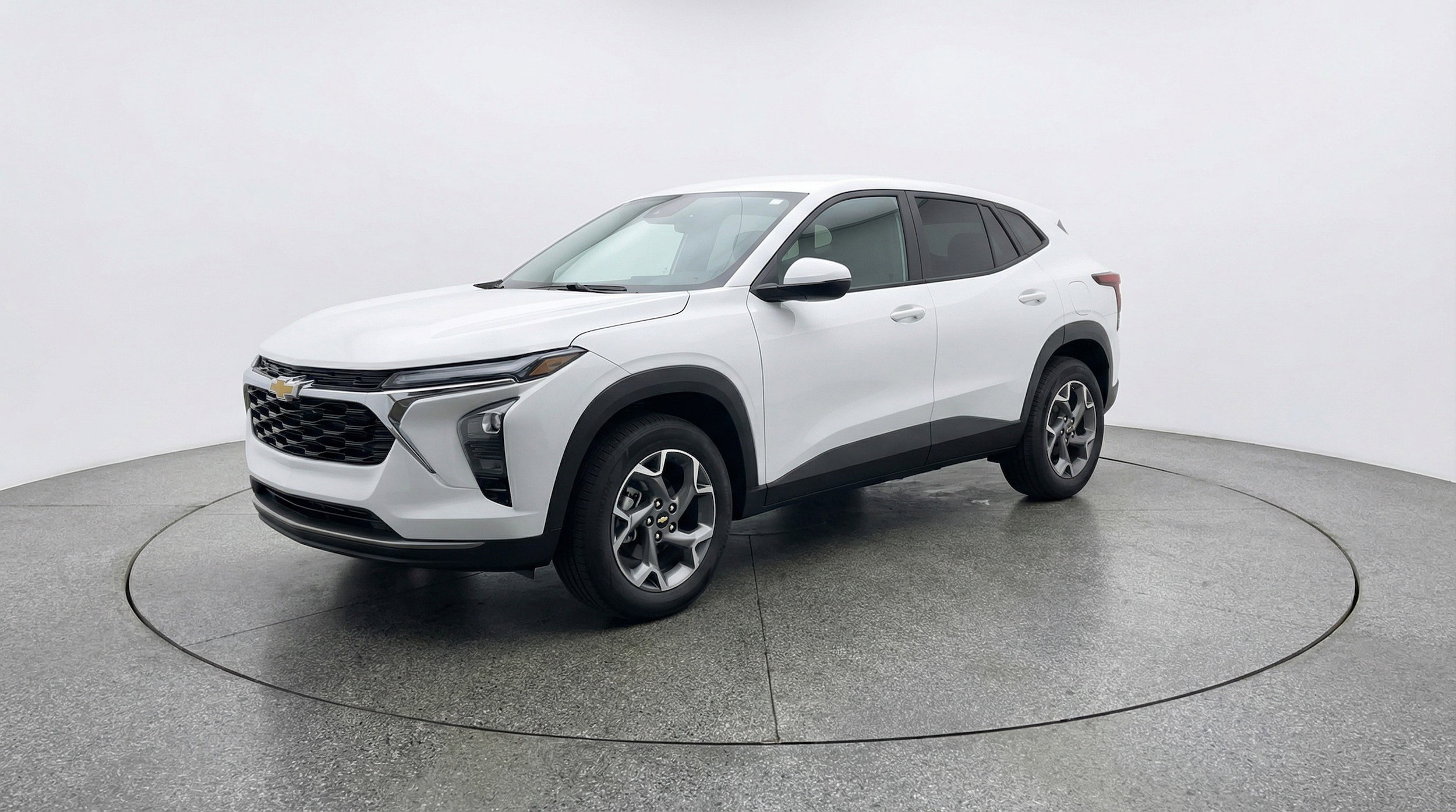 Thumbnail: 2025 Chevrolet Trax - 3