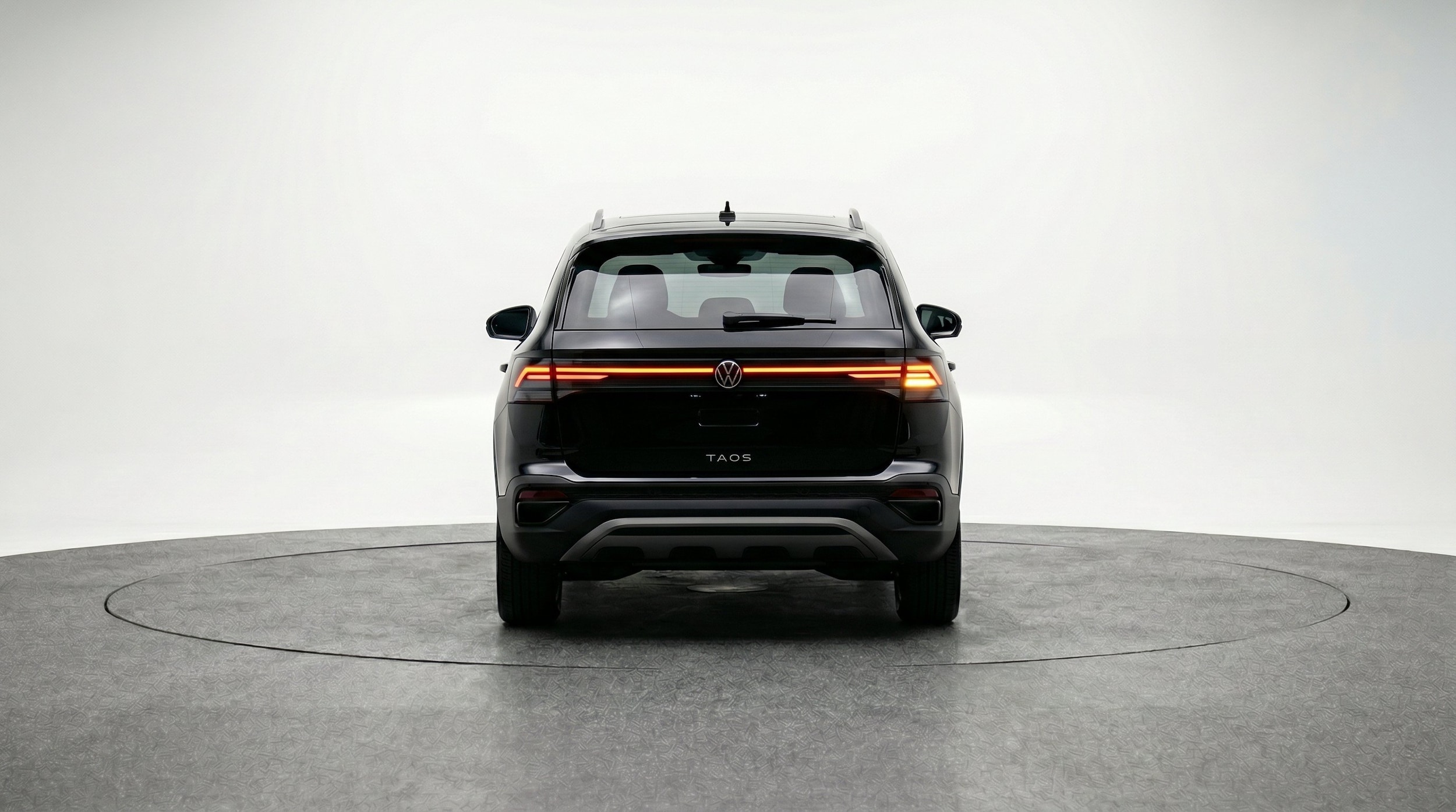 Thumbnail: 2026 Volkswagen Taos - 7