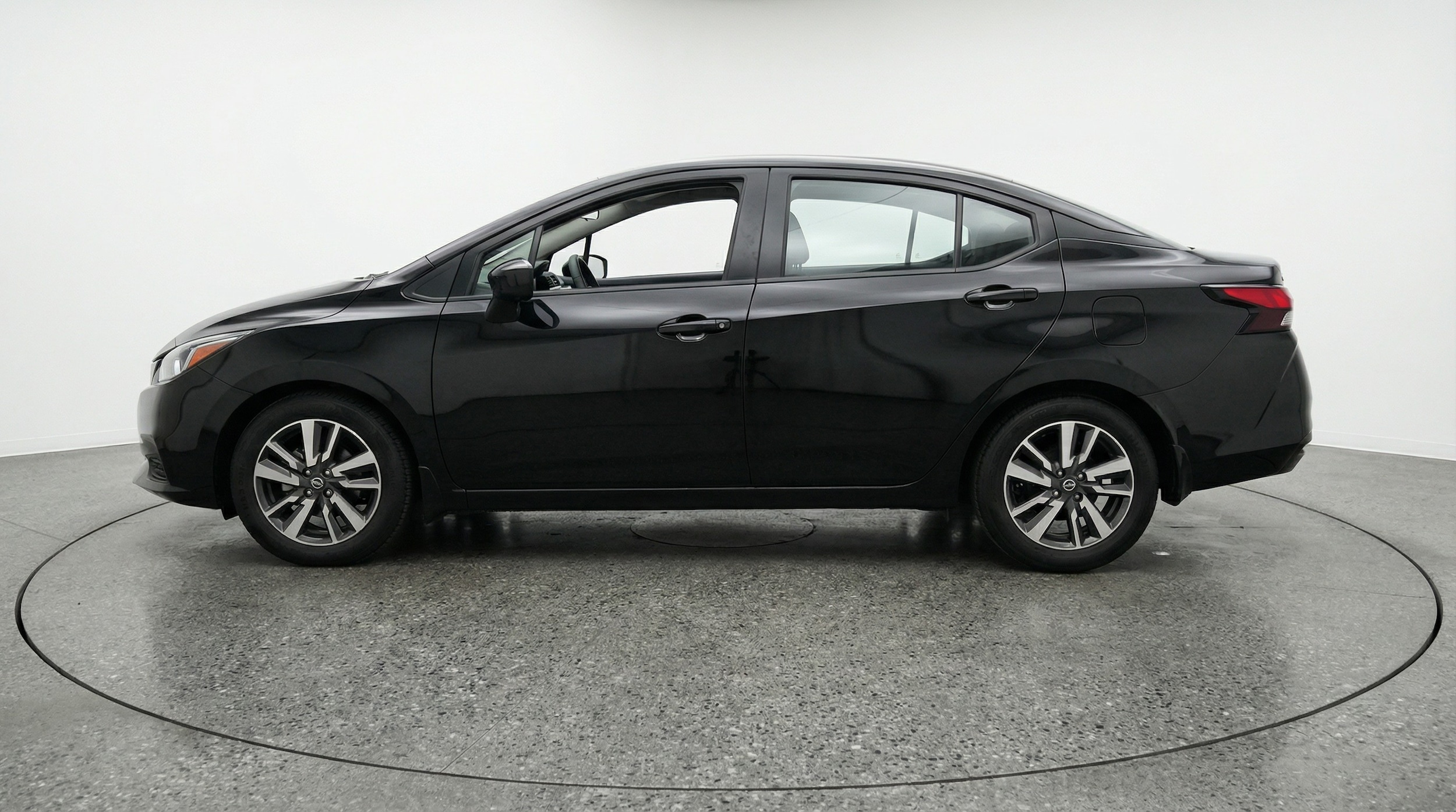 Thumbnail: 2025 Nissan Versa - 4