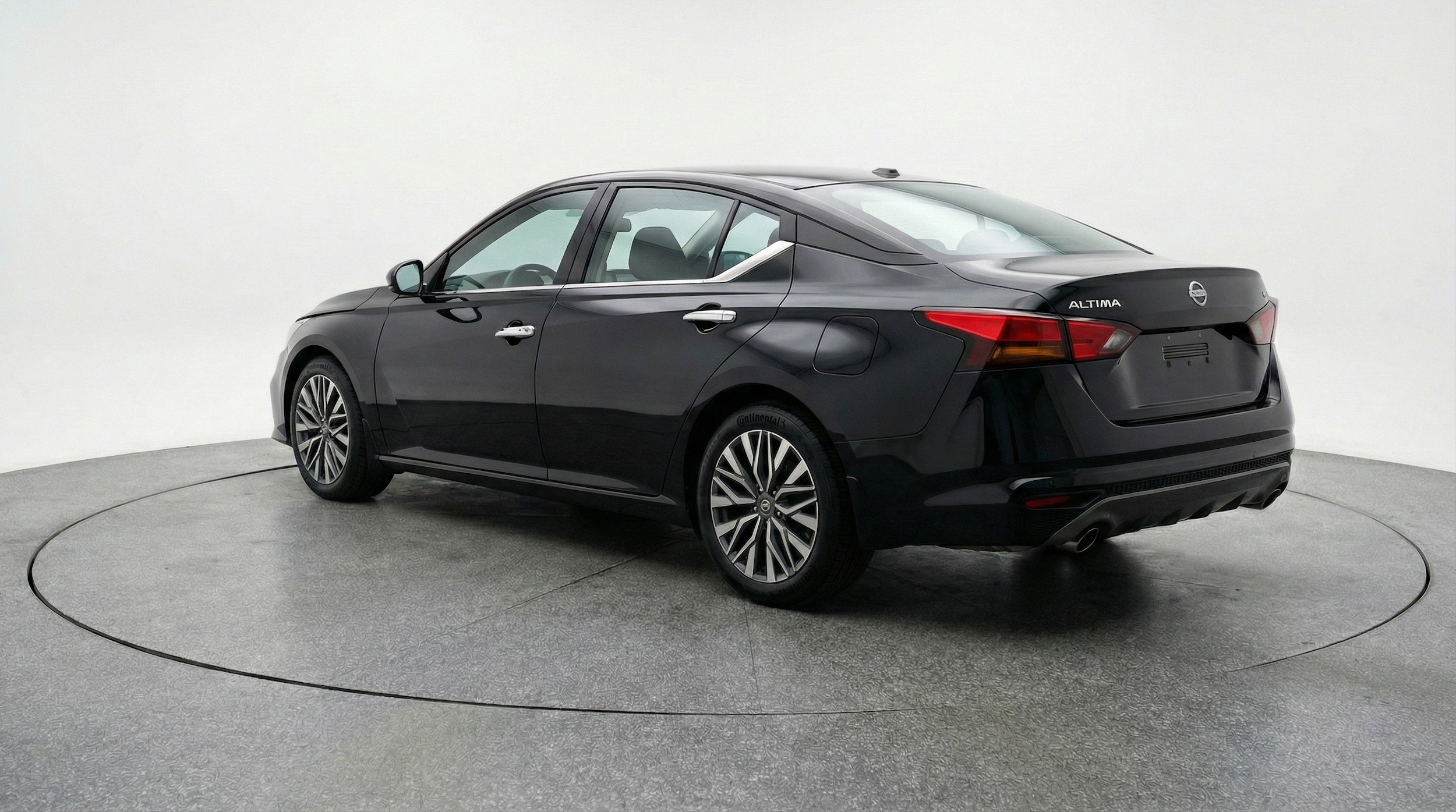 Thumbnail: 2025 Nissan Altima - 6