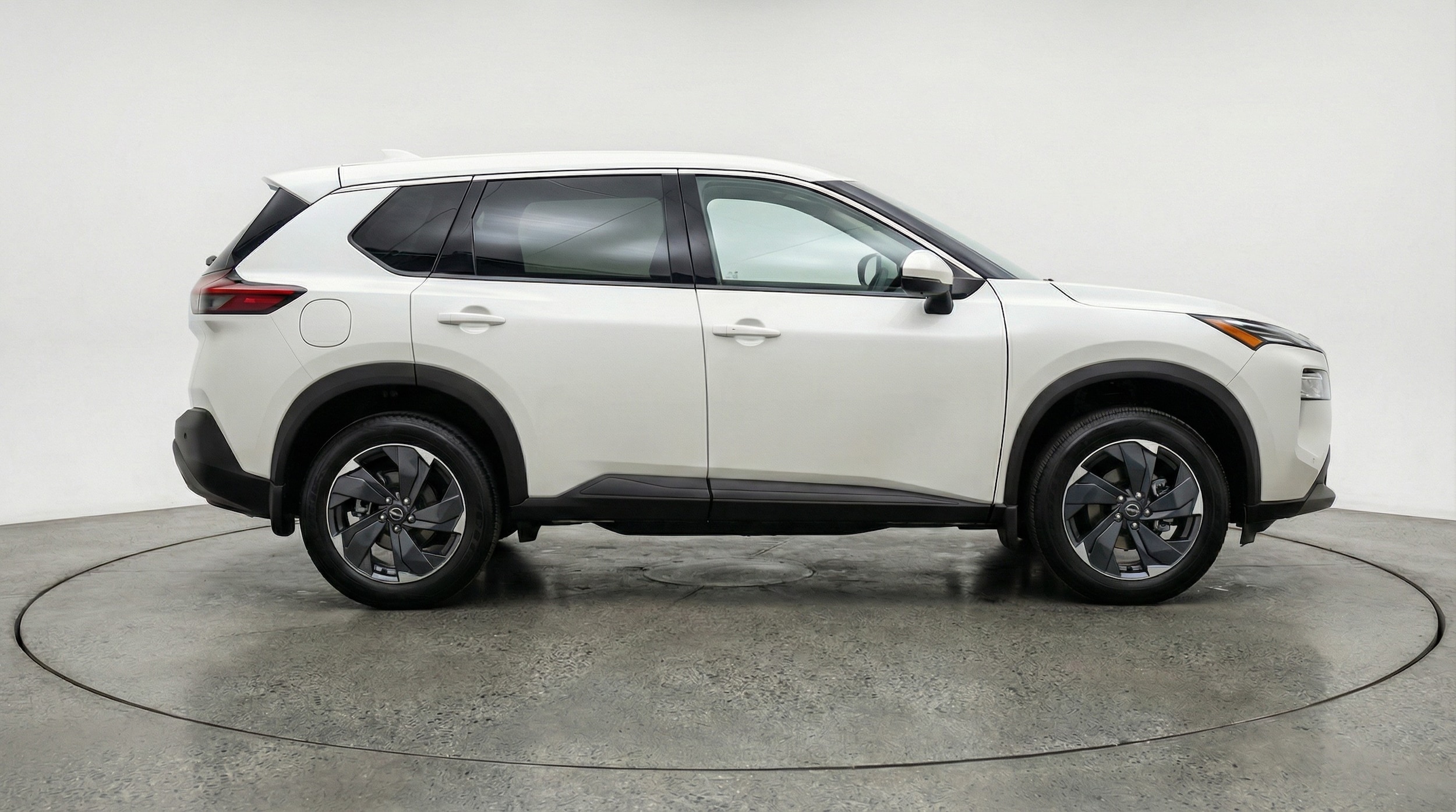 Thumbnail: 2025 Nissan Rogue - 8