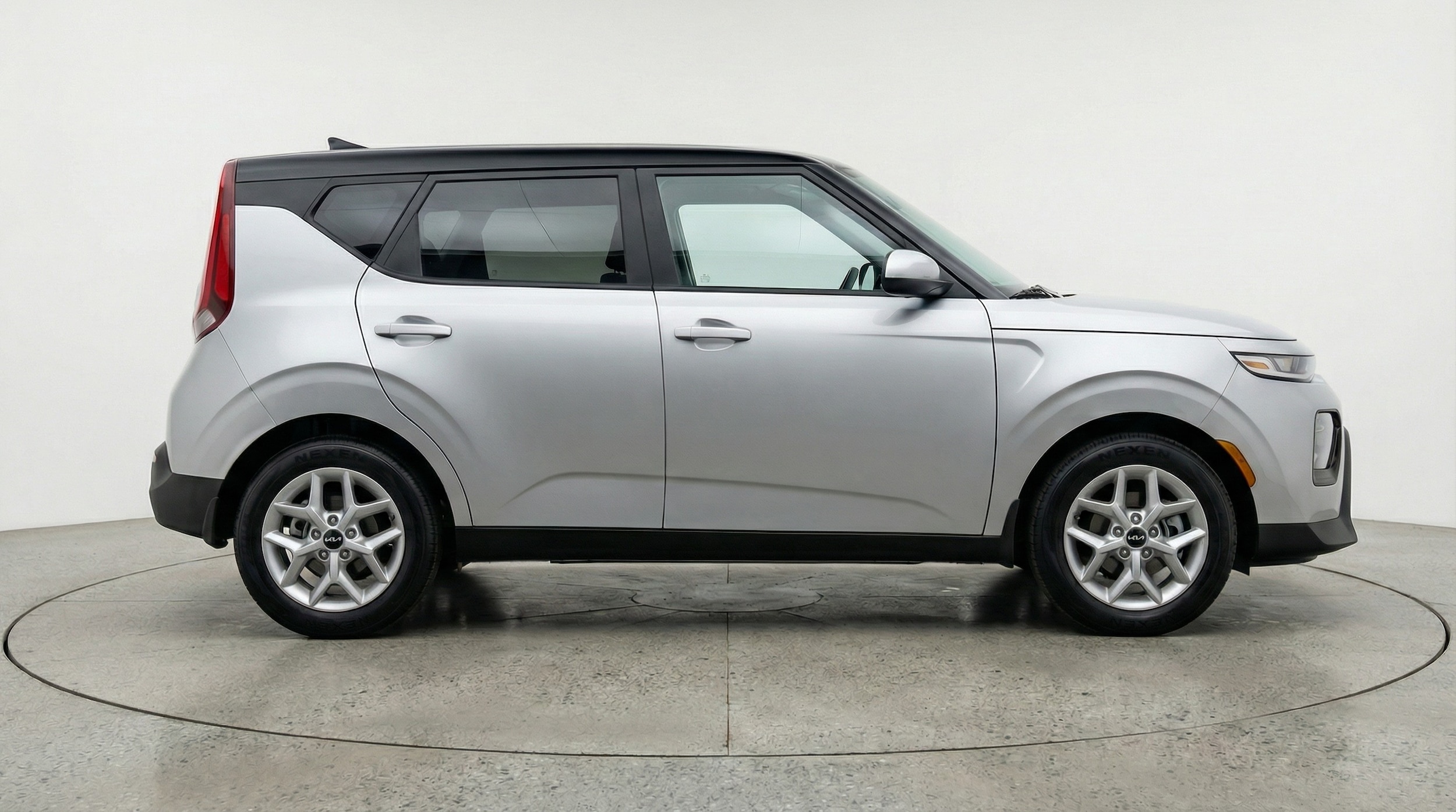 Thumbnail: 2025 Kia Soul - 8