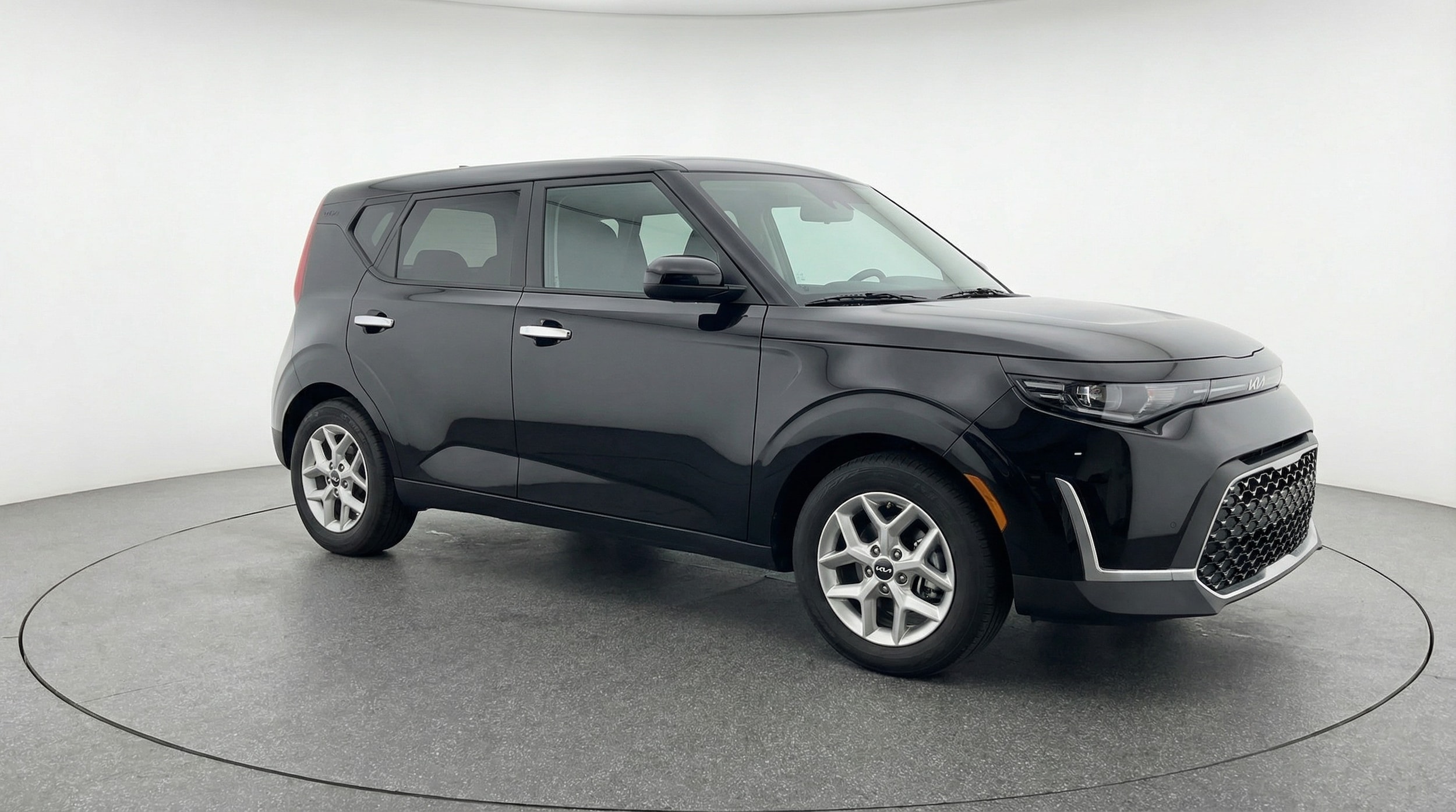 Thumbnail: 2025 Kia Soul - 1