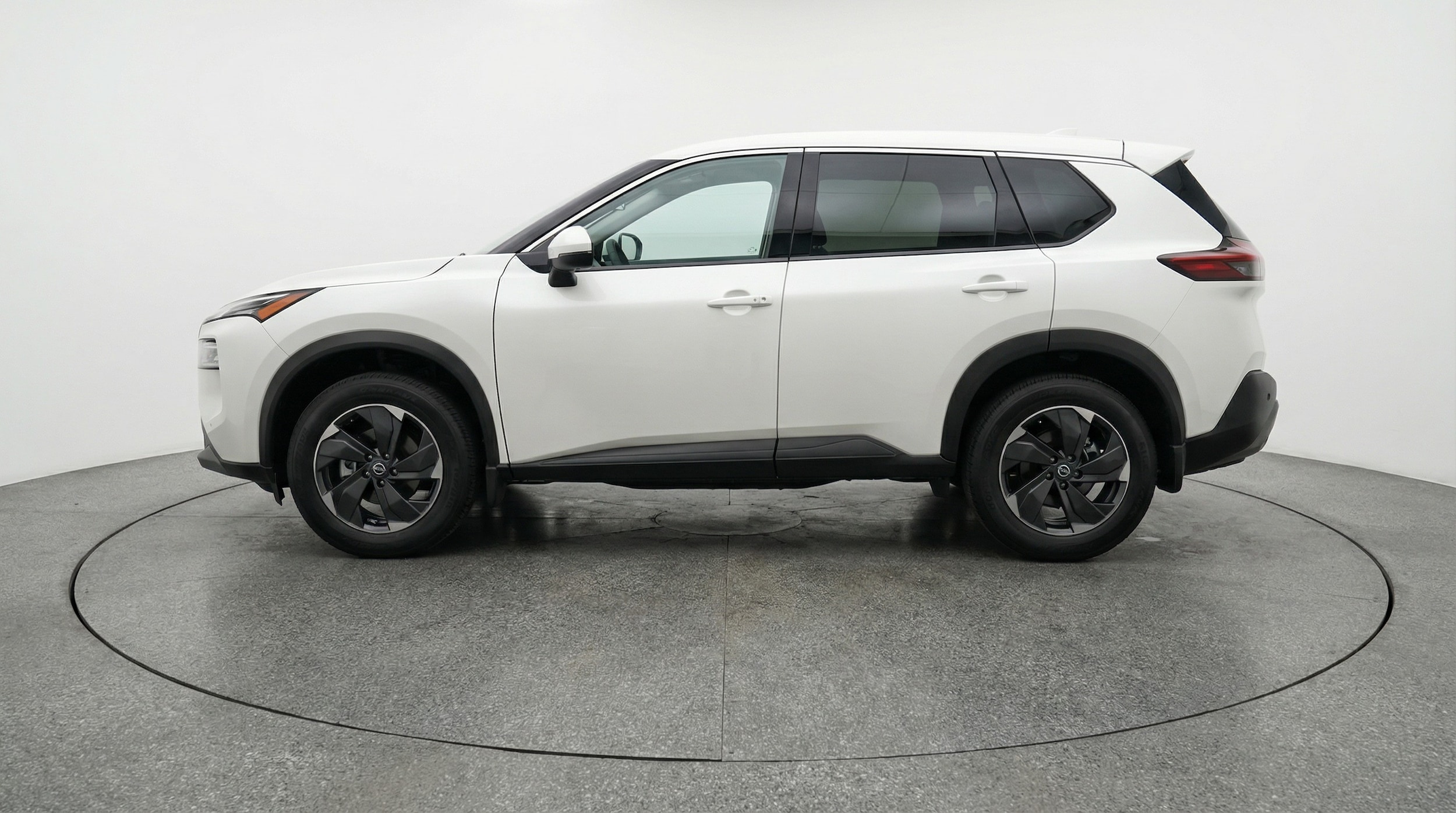 Thumbnail: 2025 Nissan Rogue - 4