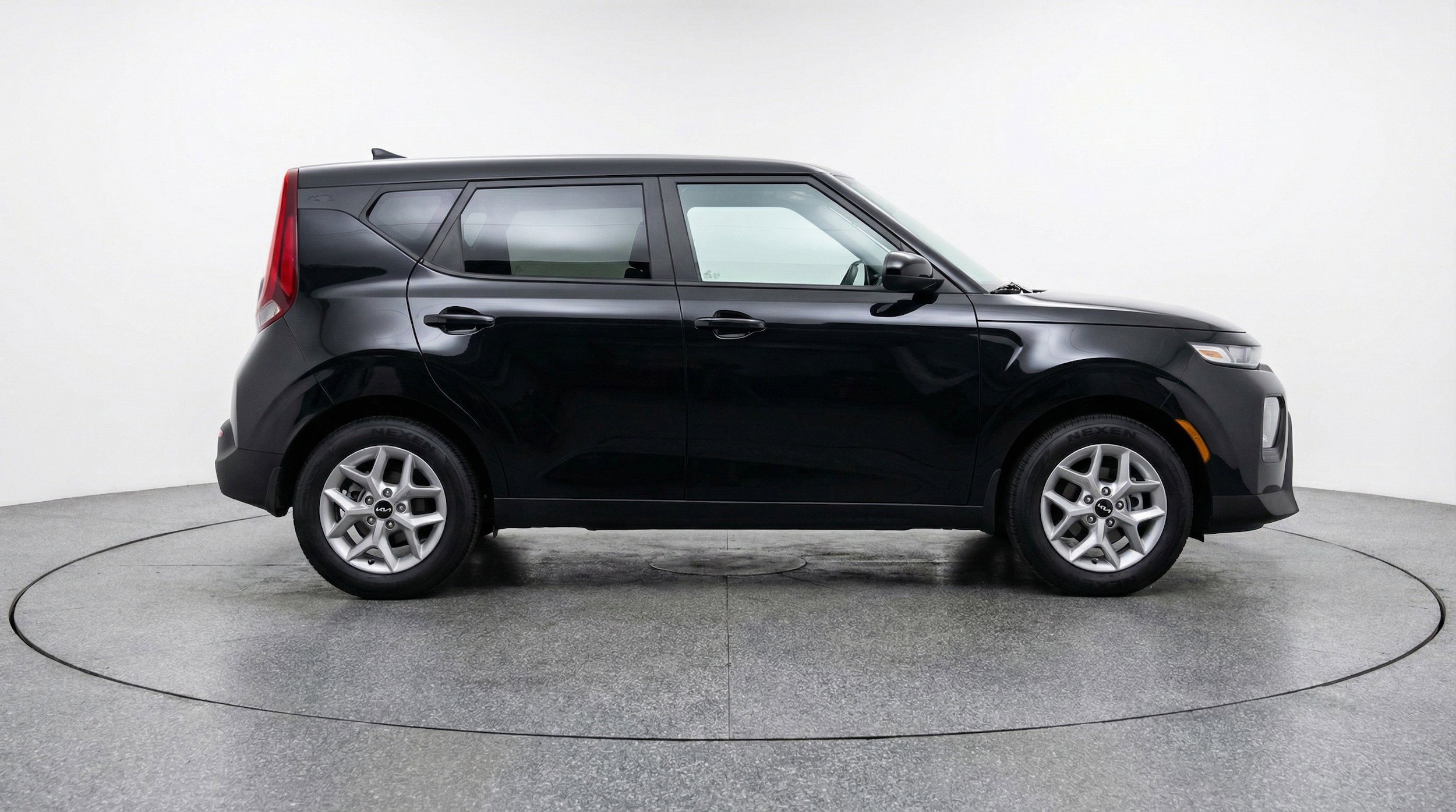 Thumbnail: 2025 Kia Soul - 11