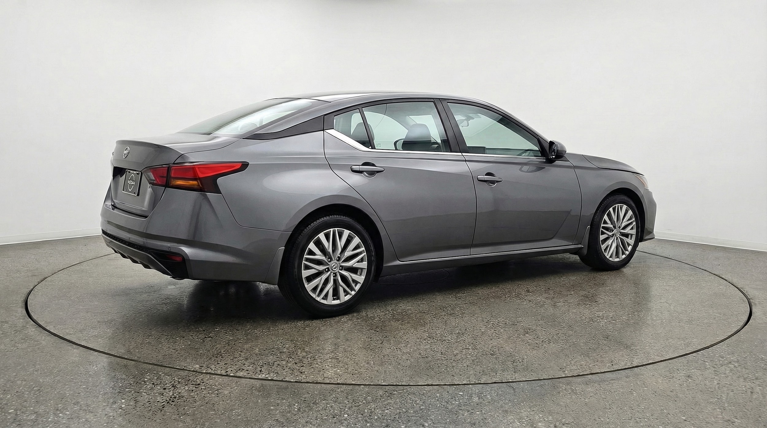 Thumbnail: 2025 Nissan Altima - 7