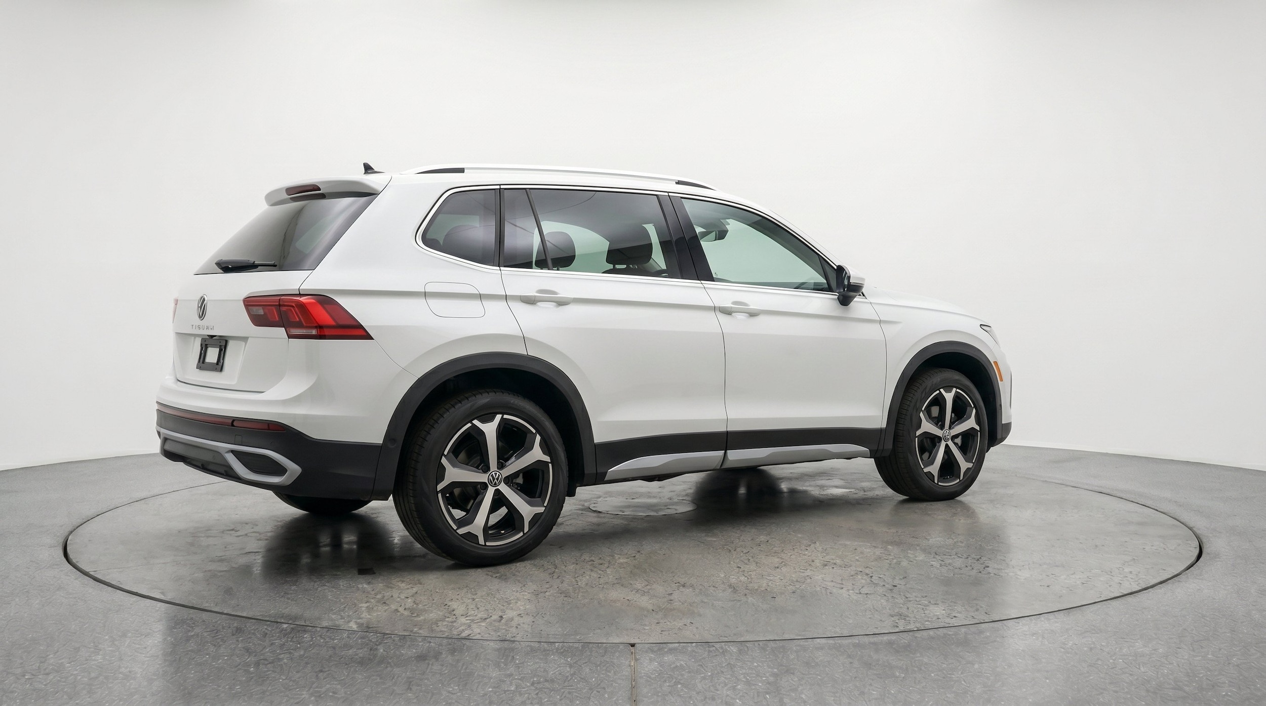 Thumbnail: 2026 Volkswagen Tiguan - 9