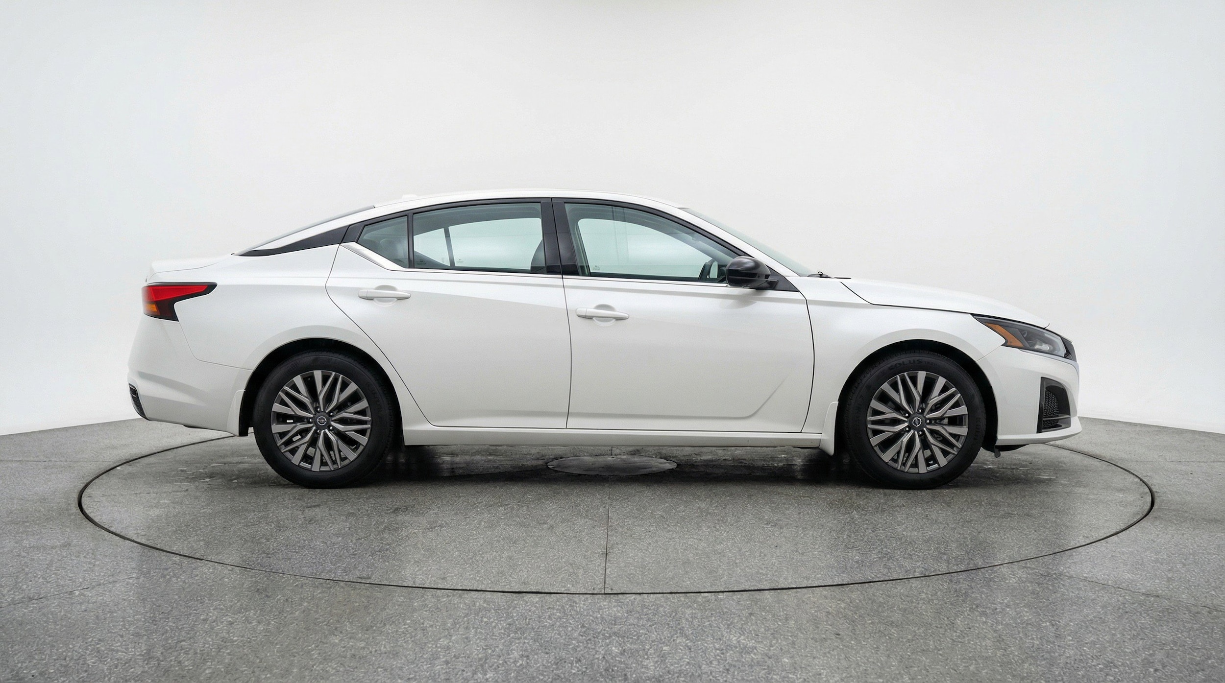 Thumbnail: 2025 Nissan Altima - 11
