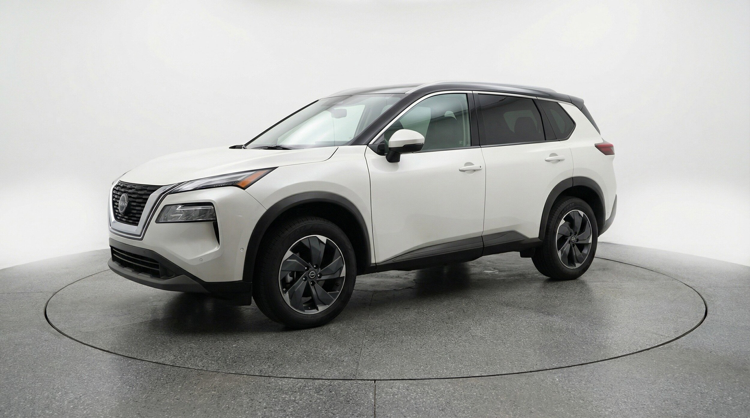 Thumbnail: 2025 Nissan Rogue - 3