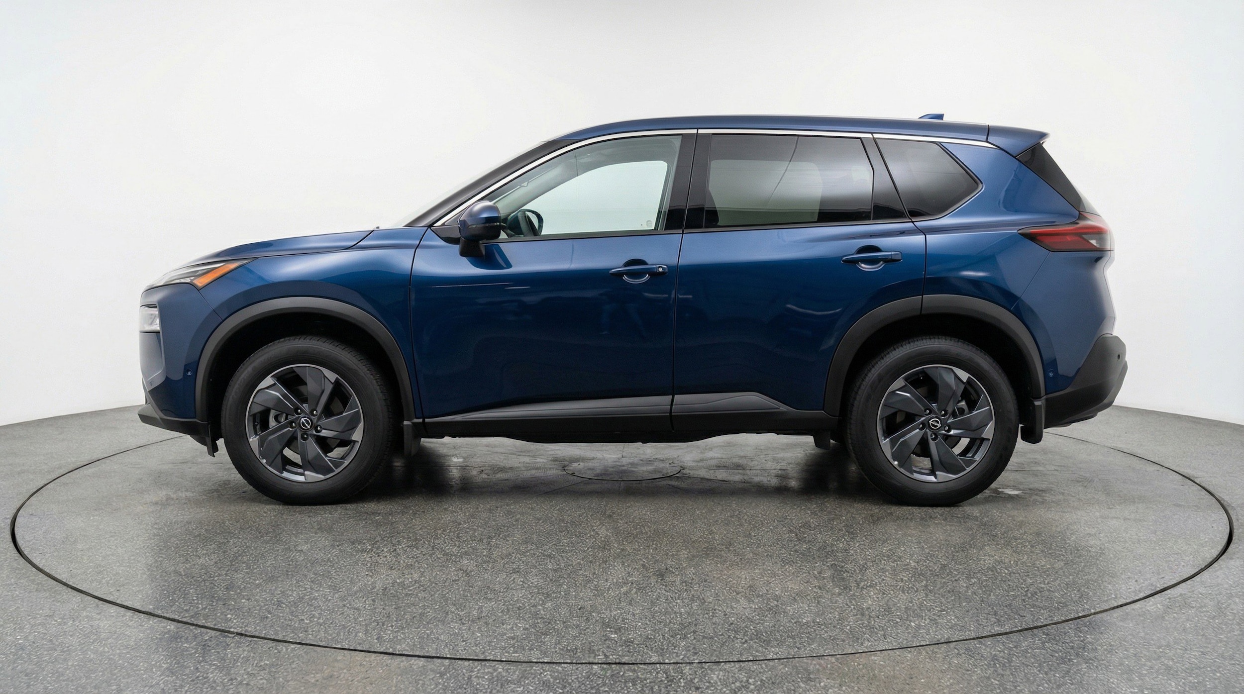 Thumbnail: 2025 Nissan Rogue - 5