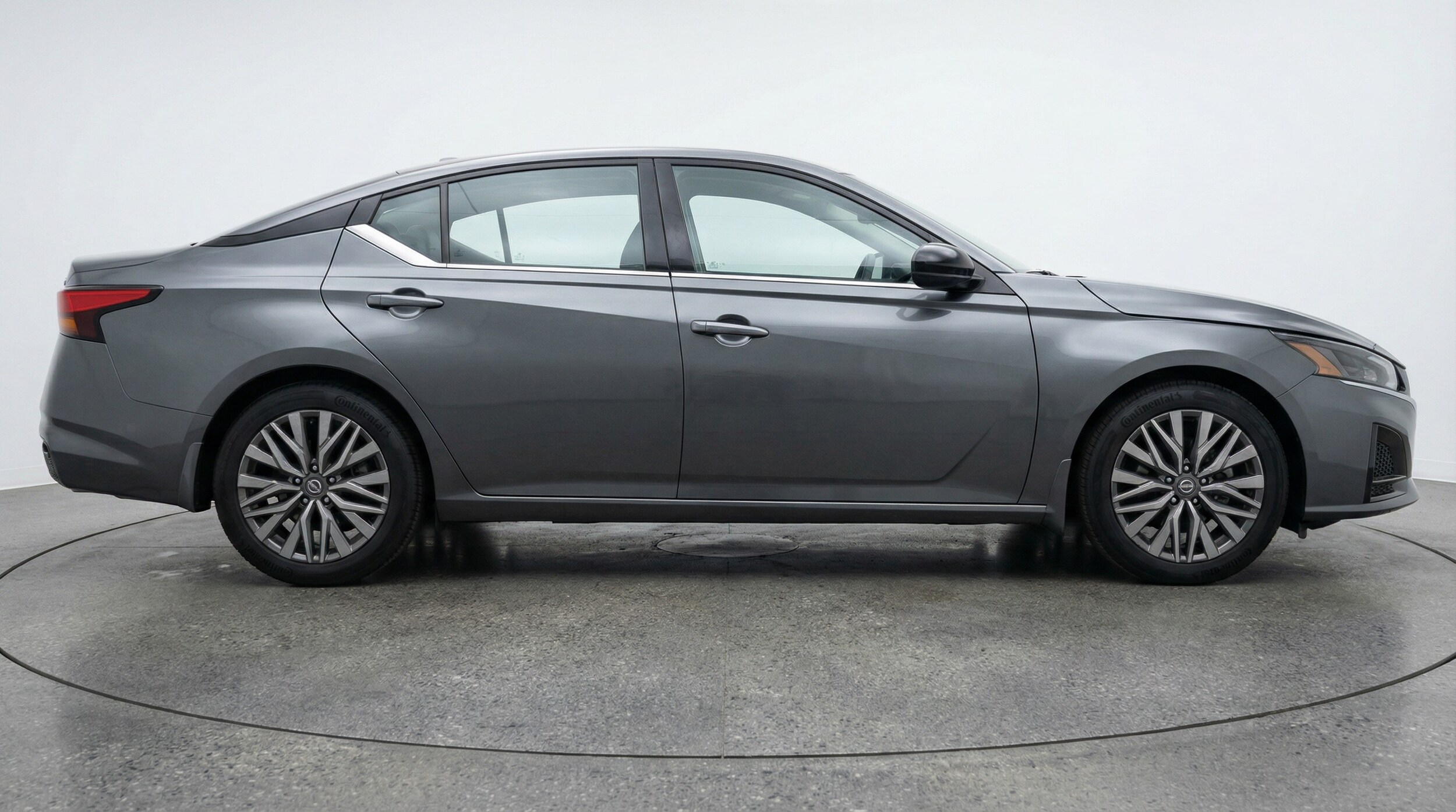 Thumbnail: 2025 Nissan Altima - 8