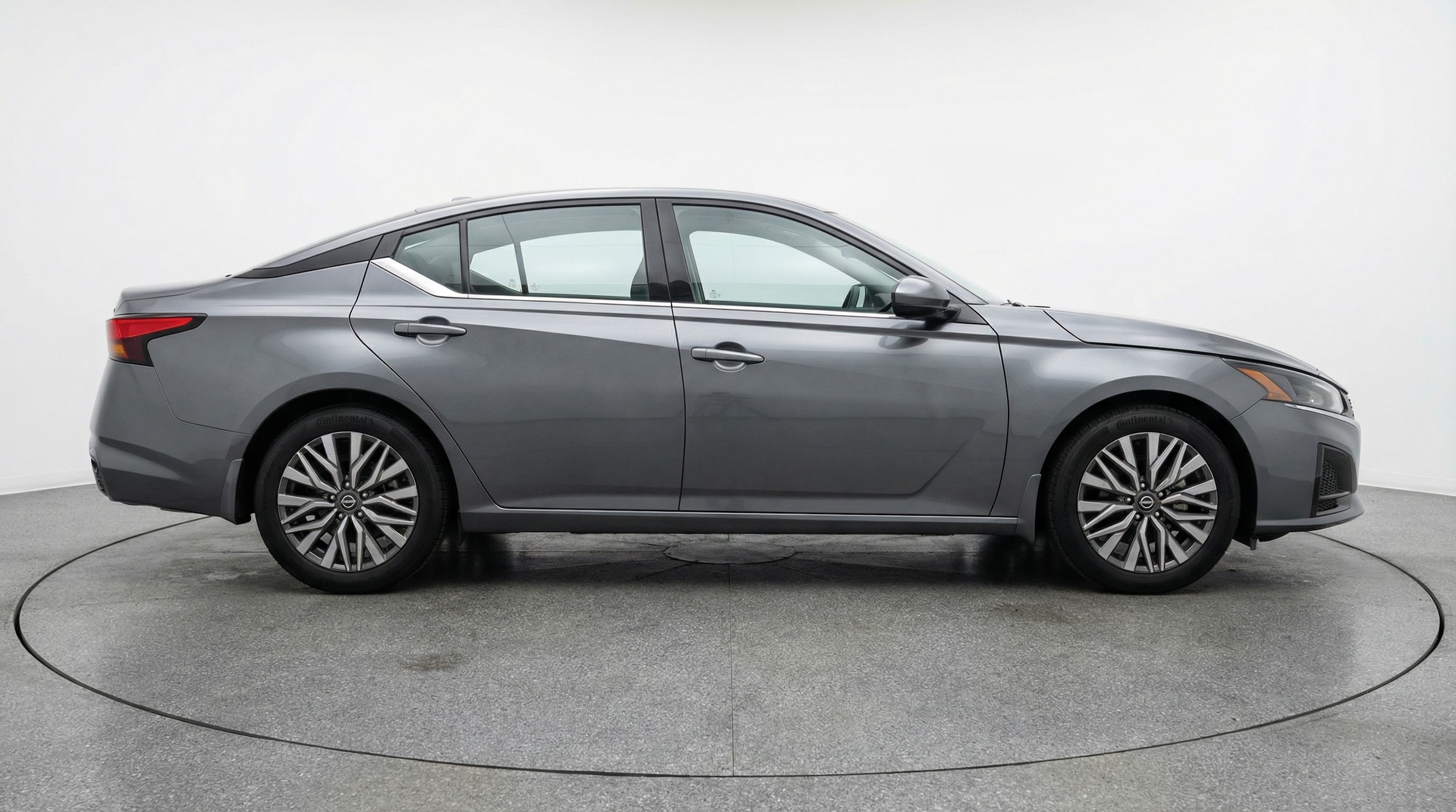 Thumbnail: 2025 Nissan Altima - 8