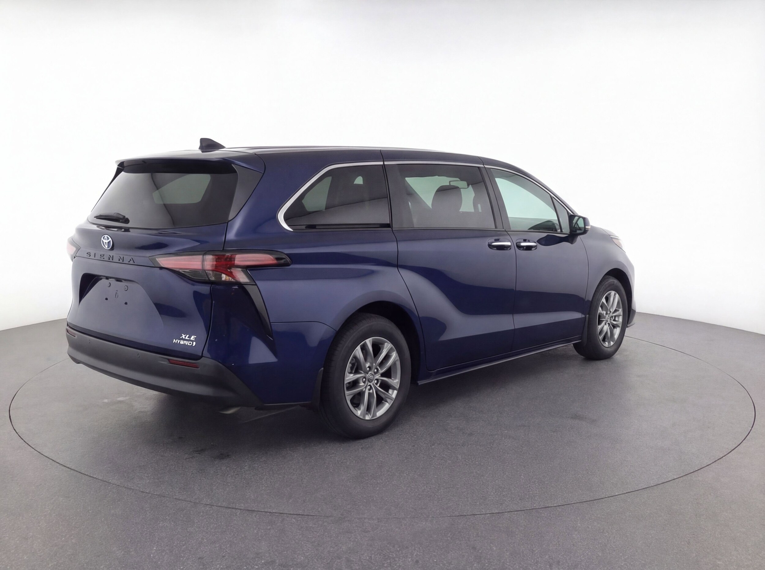 Thumbnail: 2024 Toyota Sienna - 9