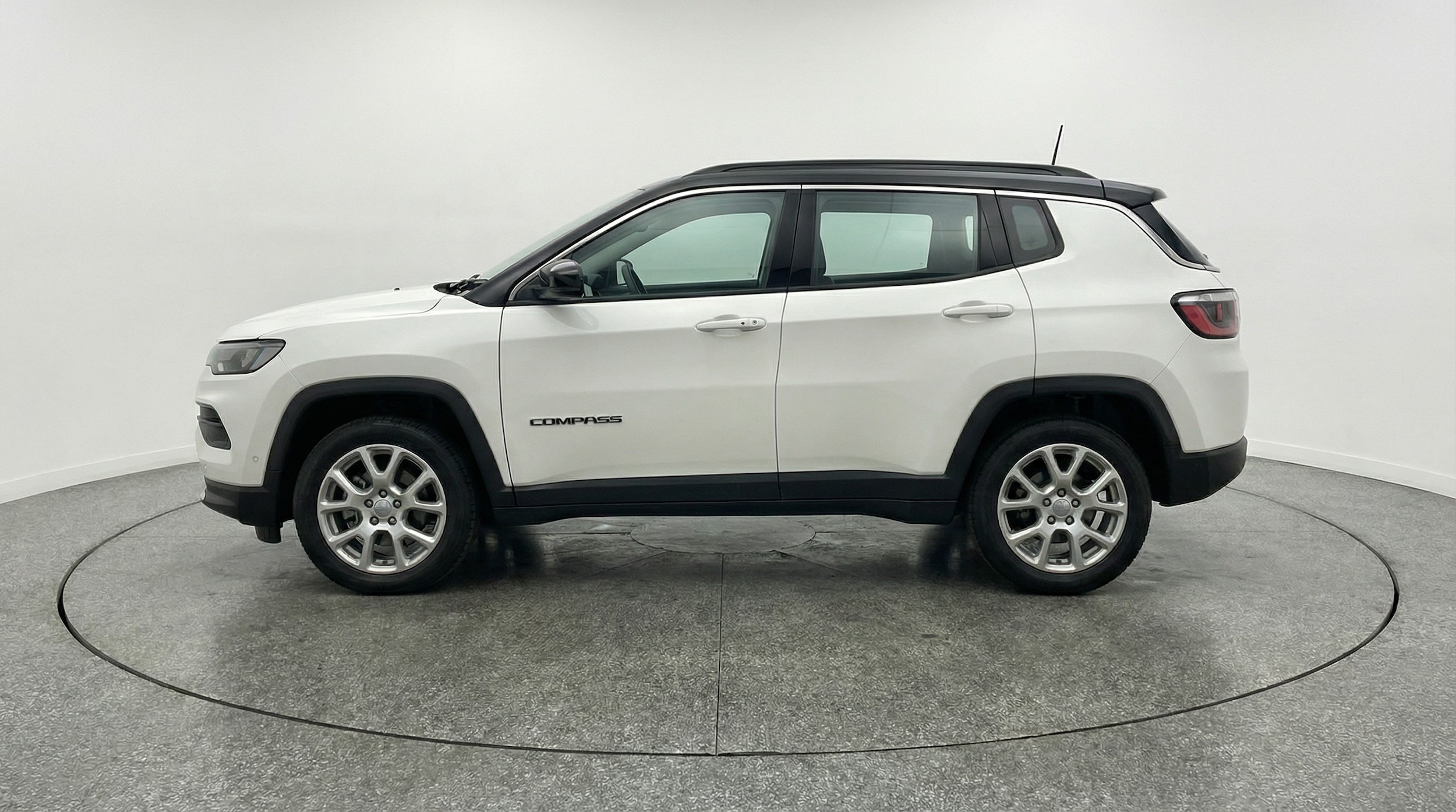 Thumbnail: 2025 Jeep Compass - 4