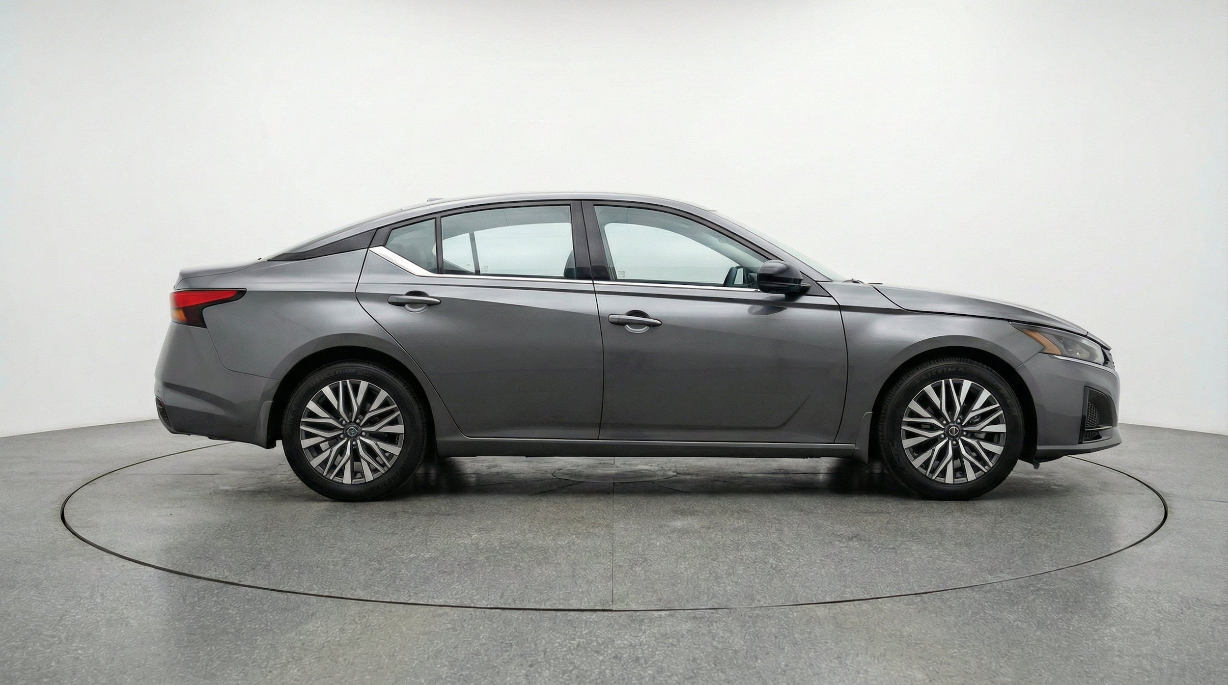 Thumbnail: 2025 Nissan Altima - 11