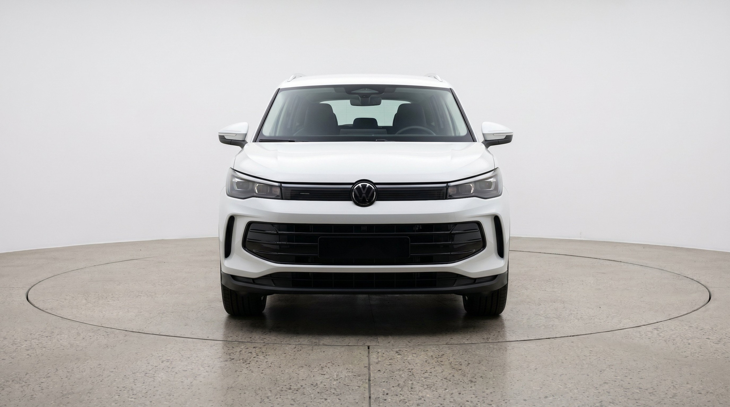 Thumbnail: 2026 Volkswagen Tiguan - 2