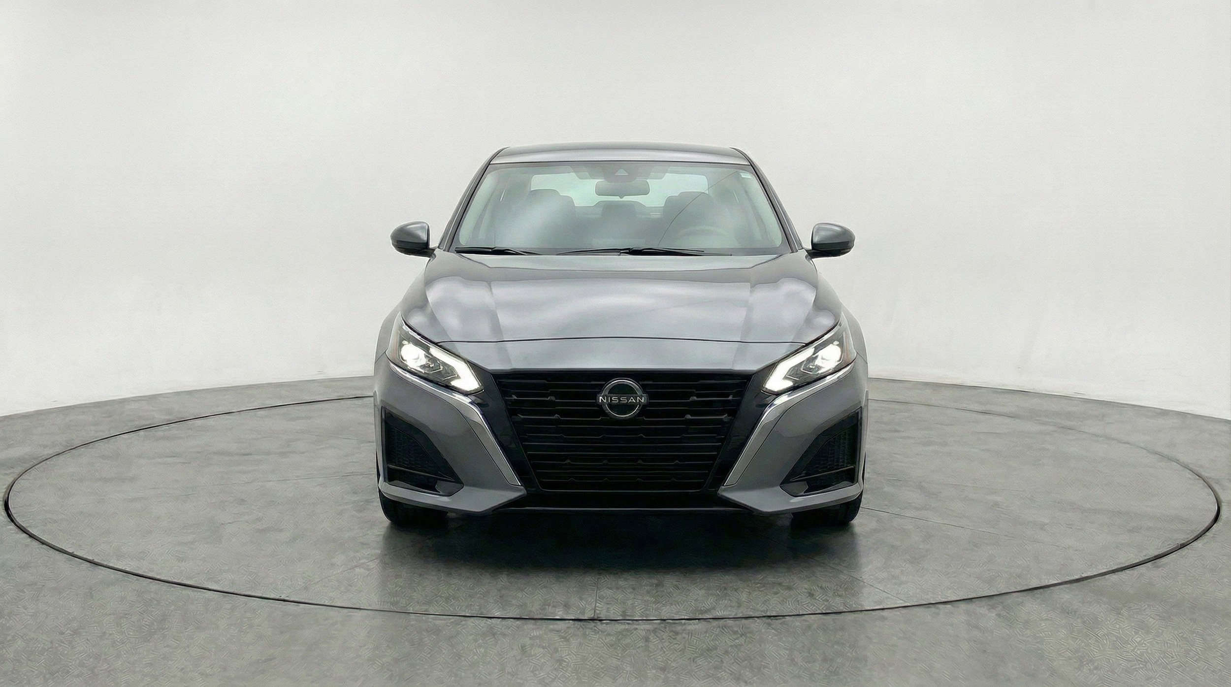 Thumbnail: 2025 Nissan Altima - 2