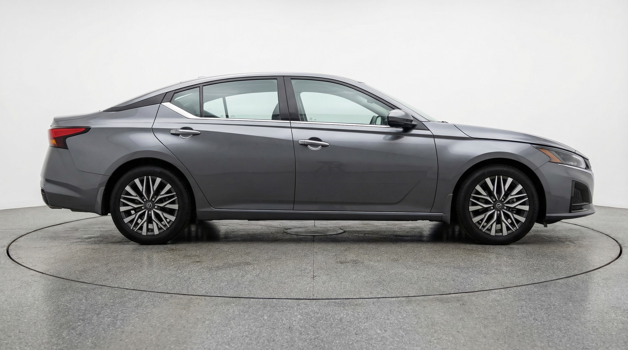 Thumbnail: 2025 Nissan Altima - 8