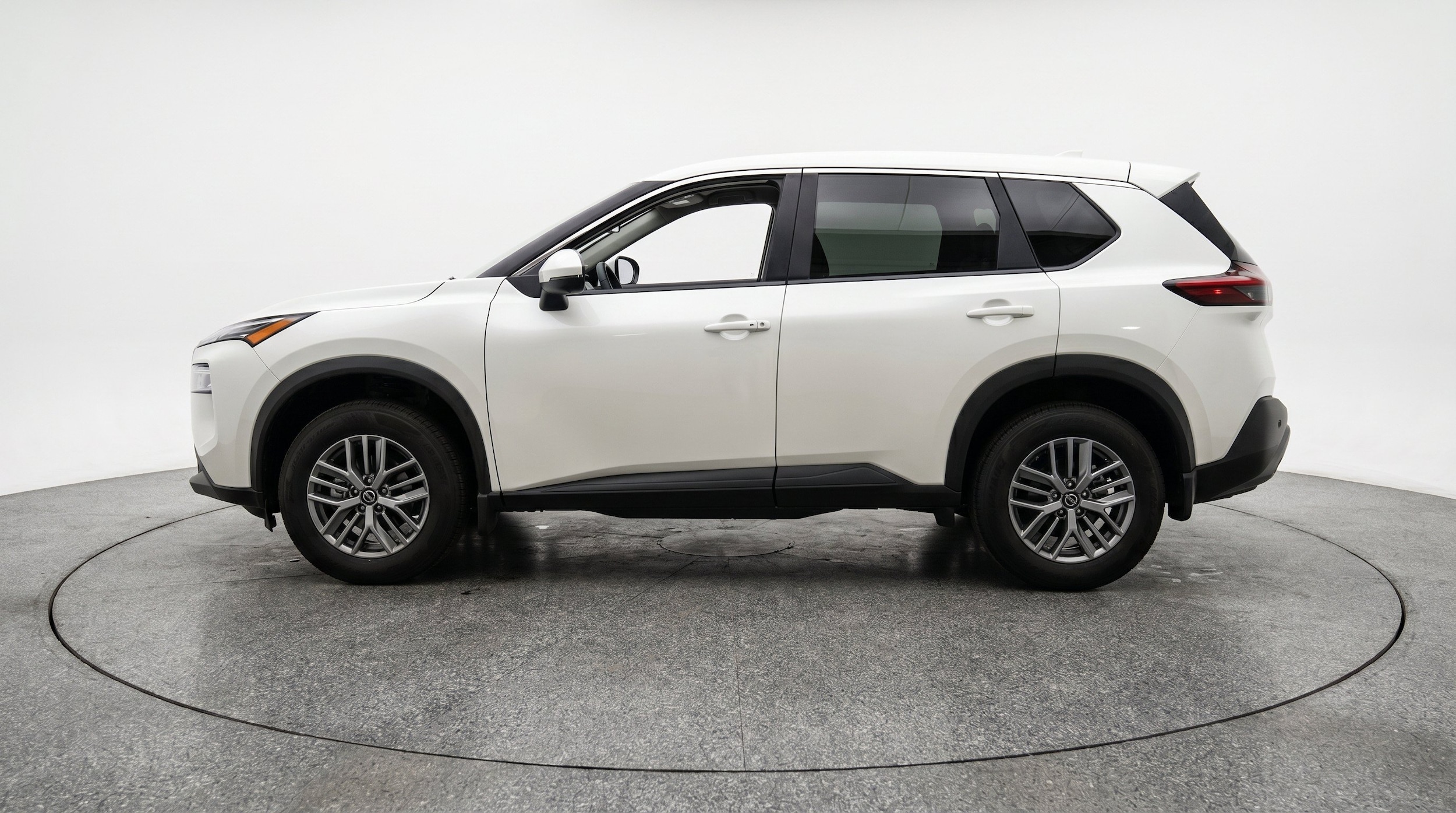 Thumbnail: 2026 Nissan Rogue - 5