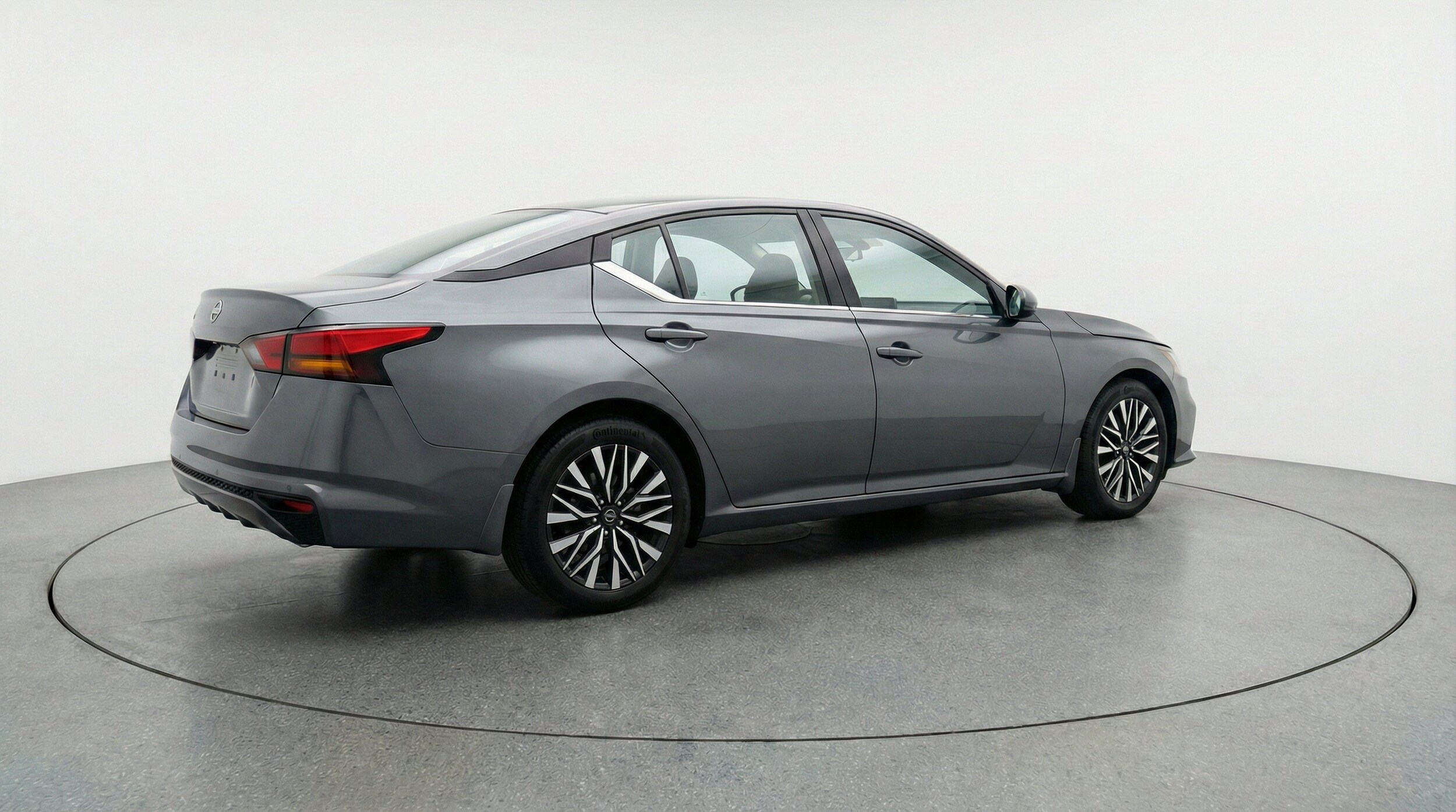 Thumbnail: 2025 Nissan Altima - 9