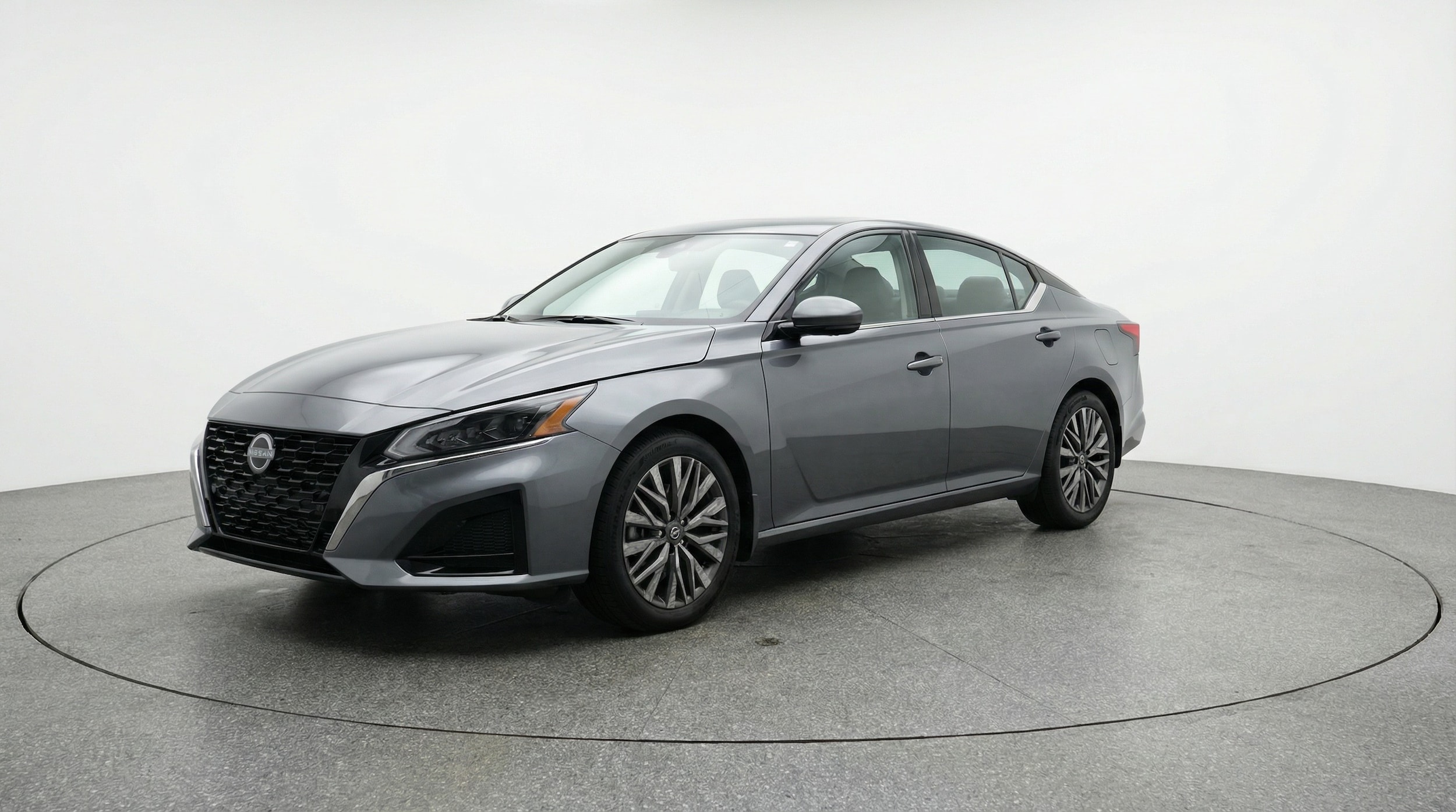 Thumbnail: 2025 Nissan Altima - 3