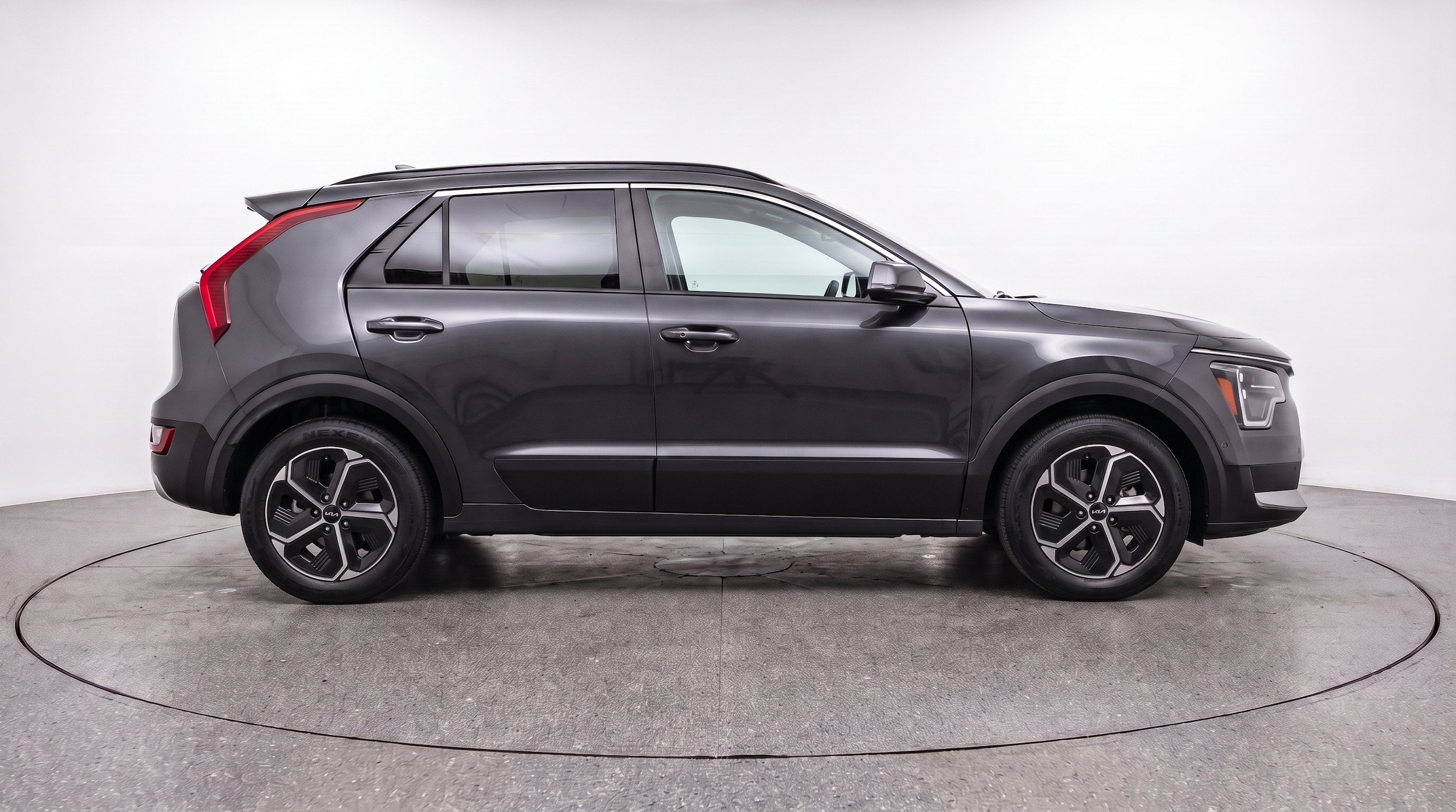 Thumbnail: 2026 Kia Niro - 11
